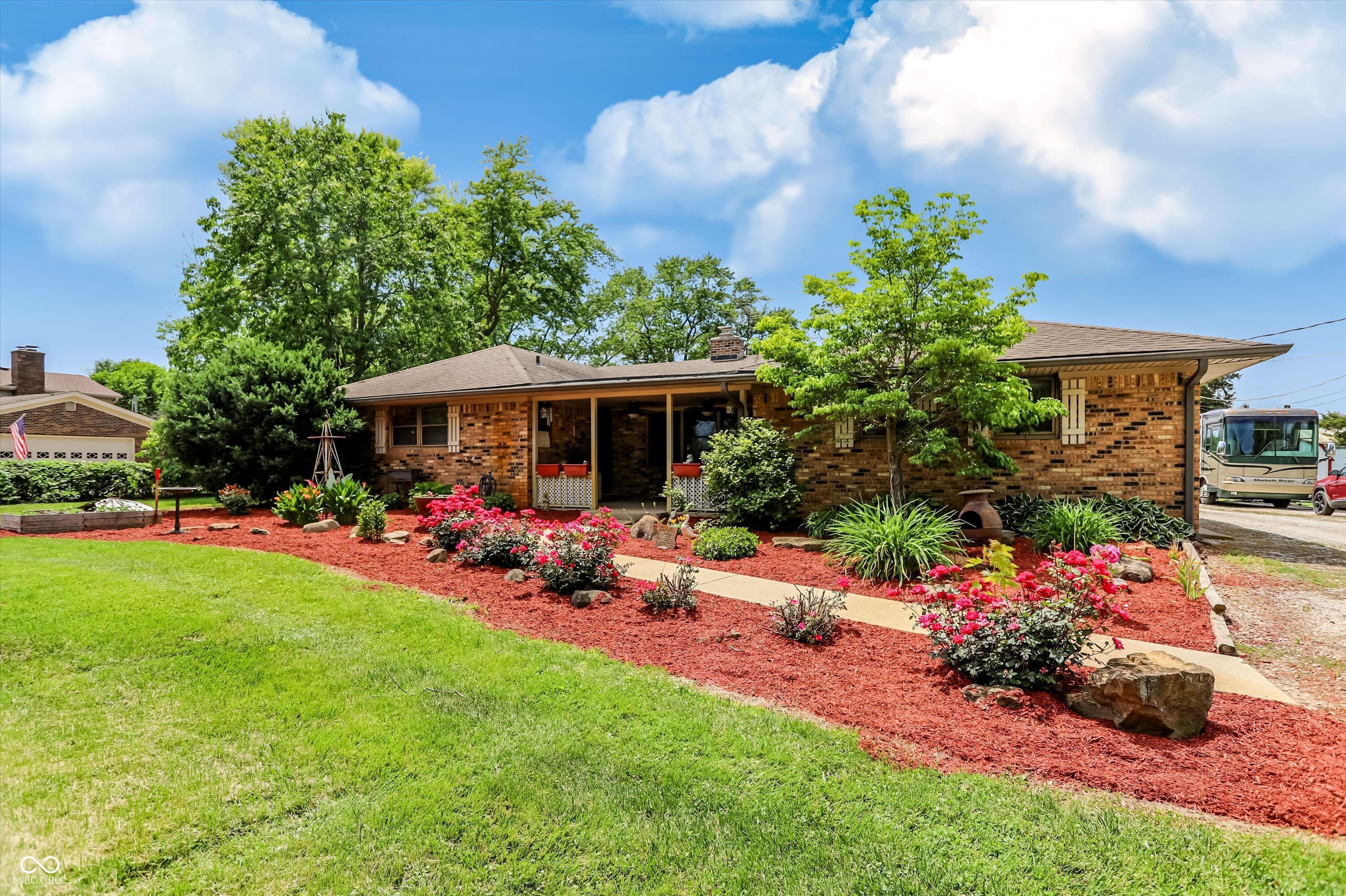 8044 S County Road 0