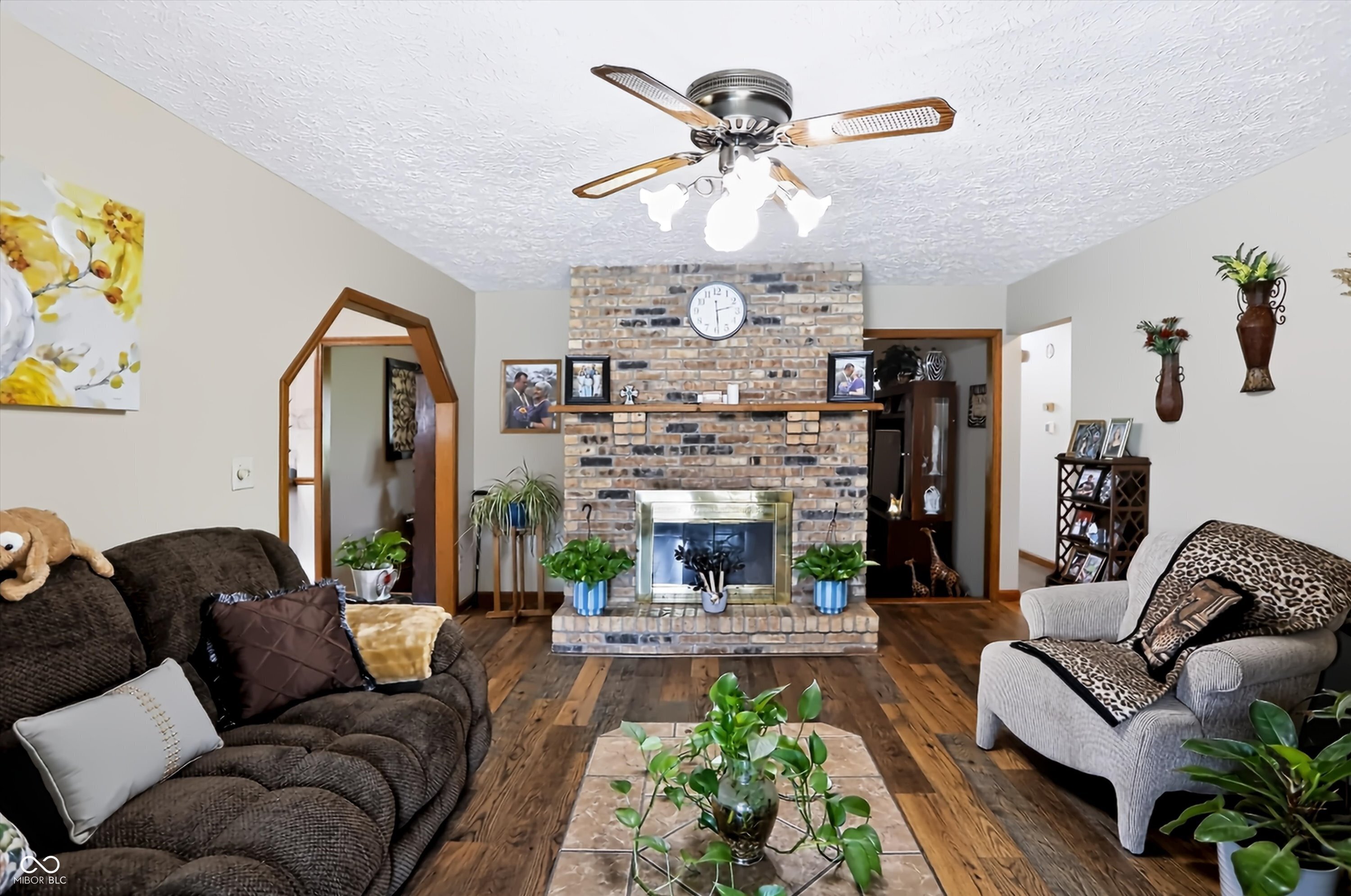 8044 S County Road 0