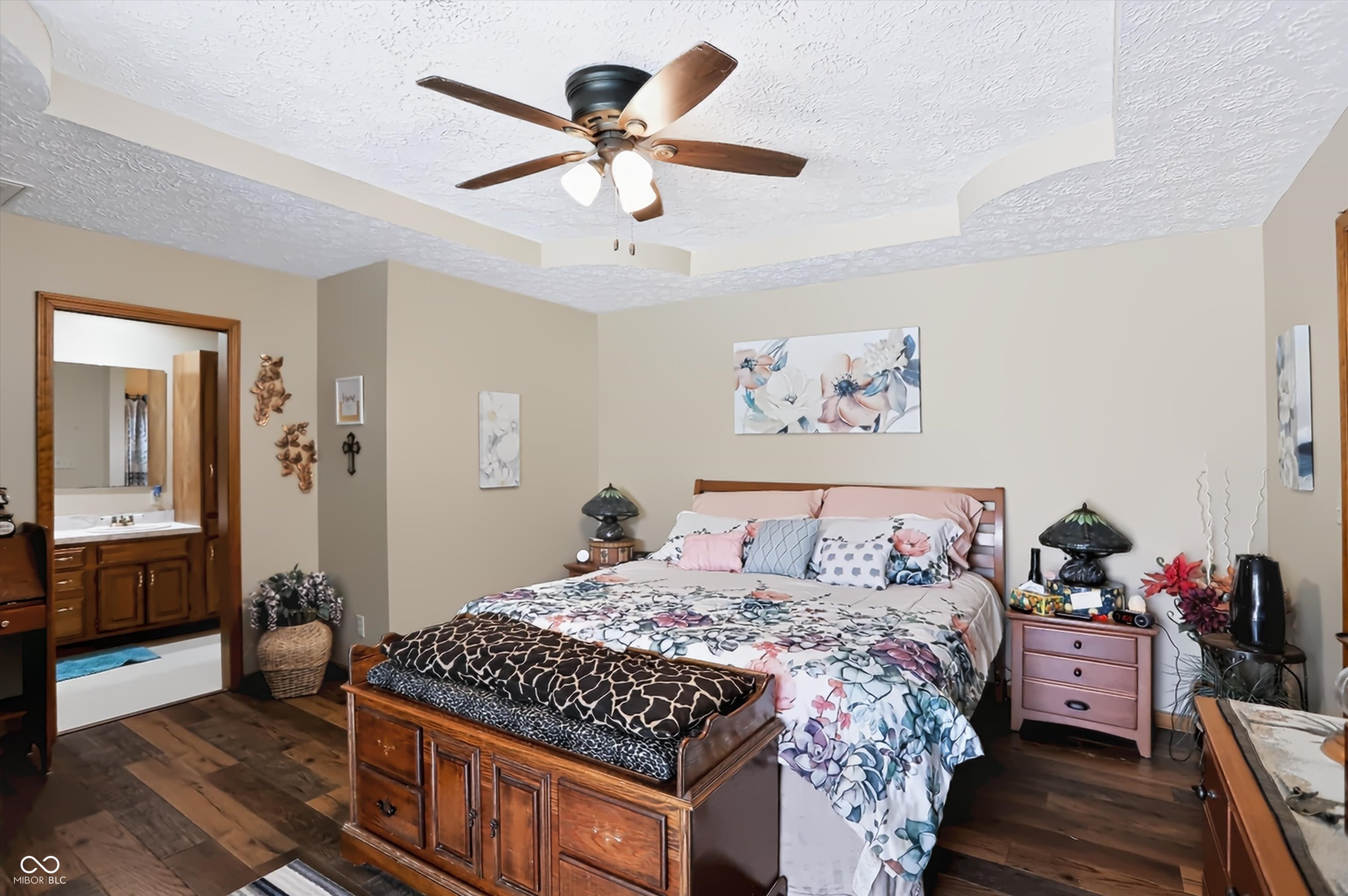 8044 S County Road 0