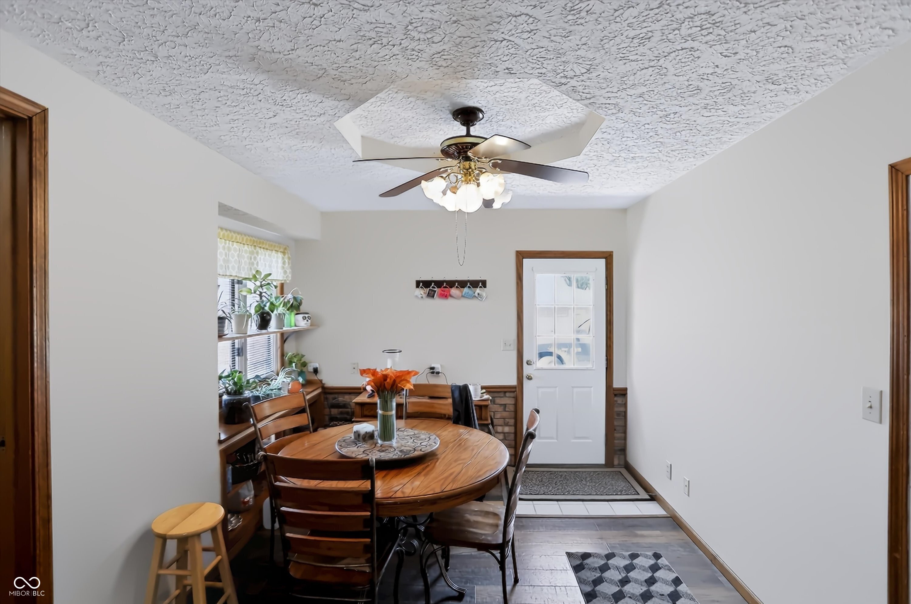 8044 S County Road 0