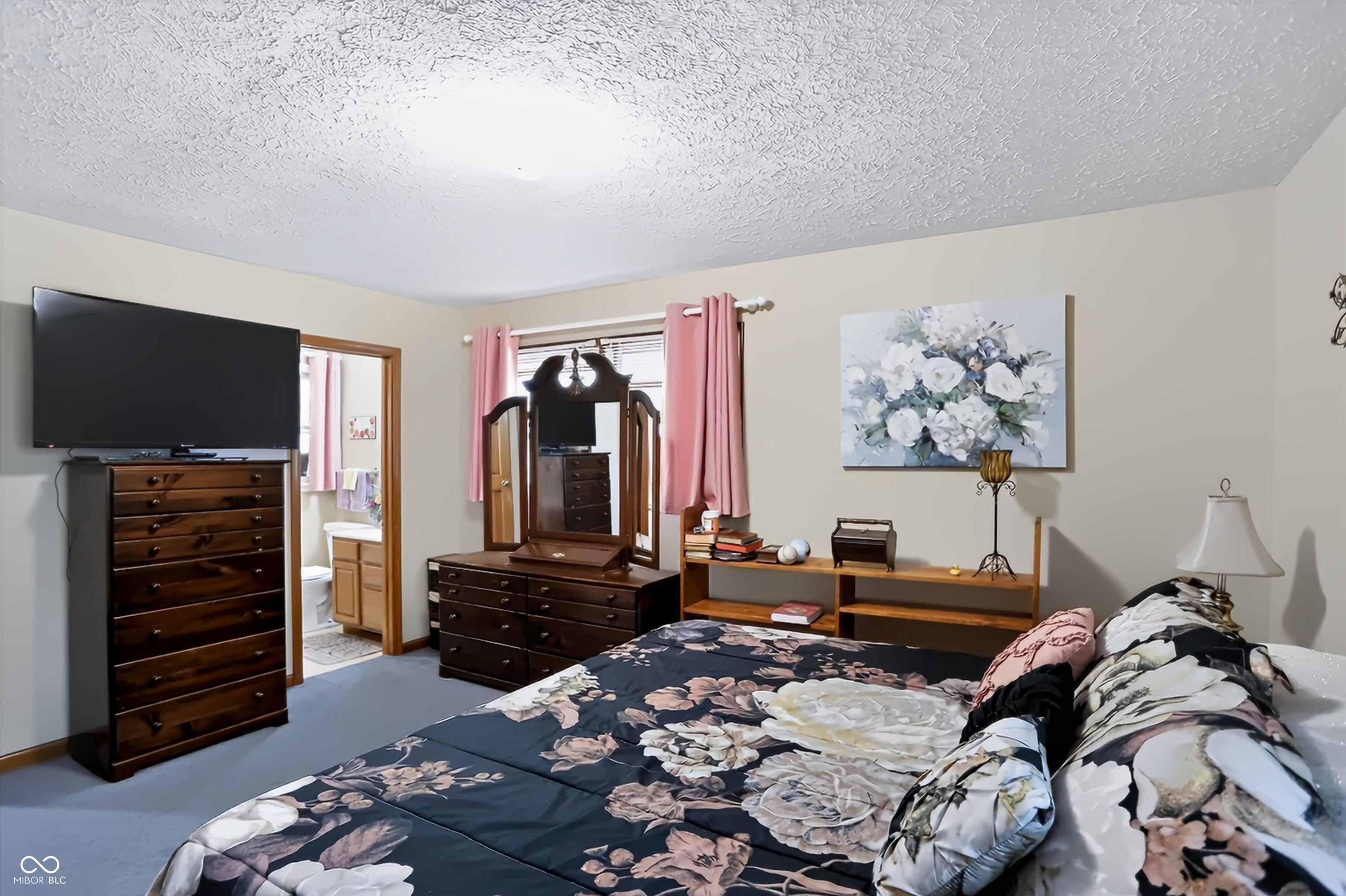 8044 S County Road 0