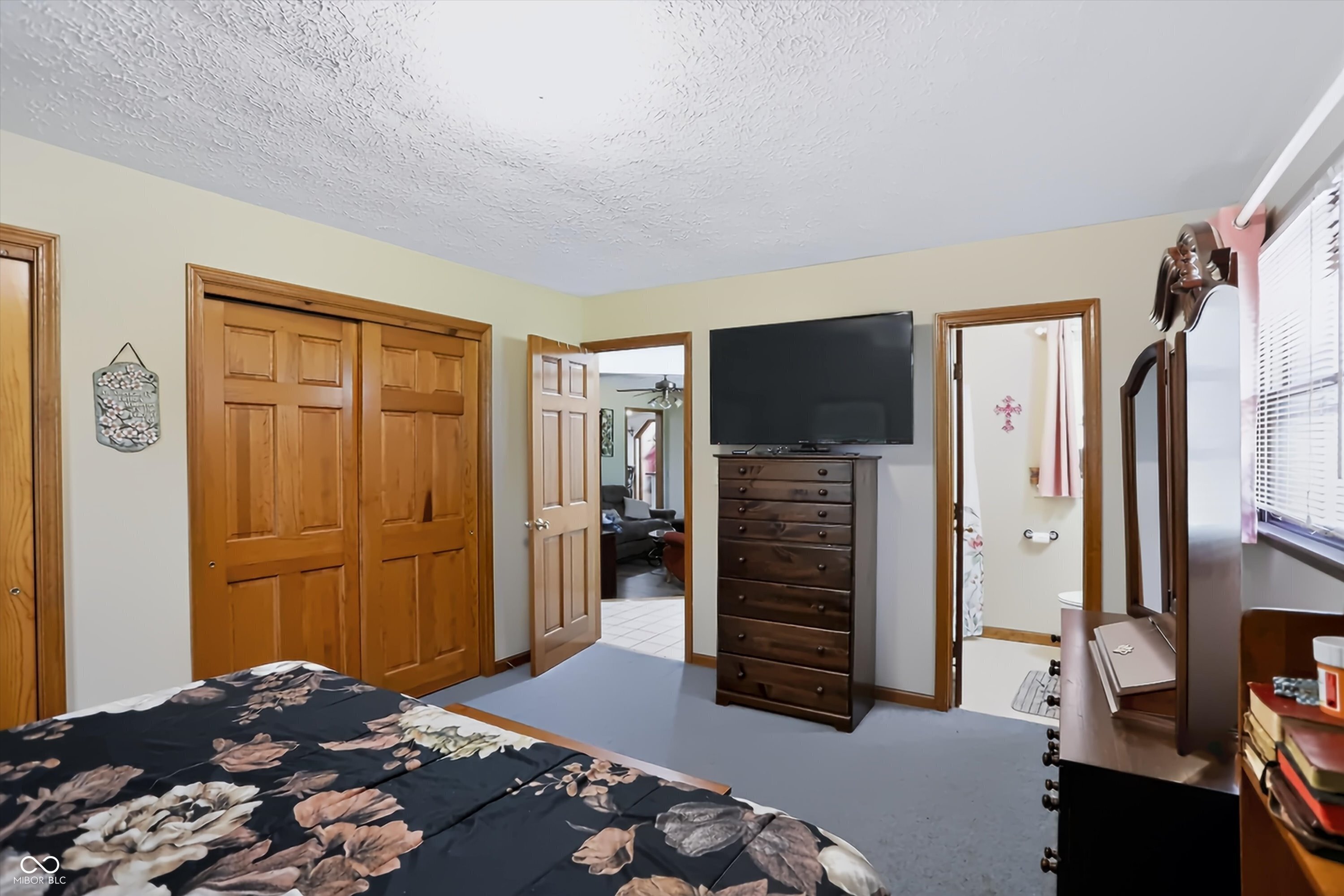 8044 S County Road 0