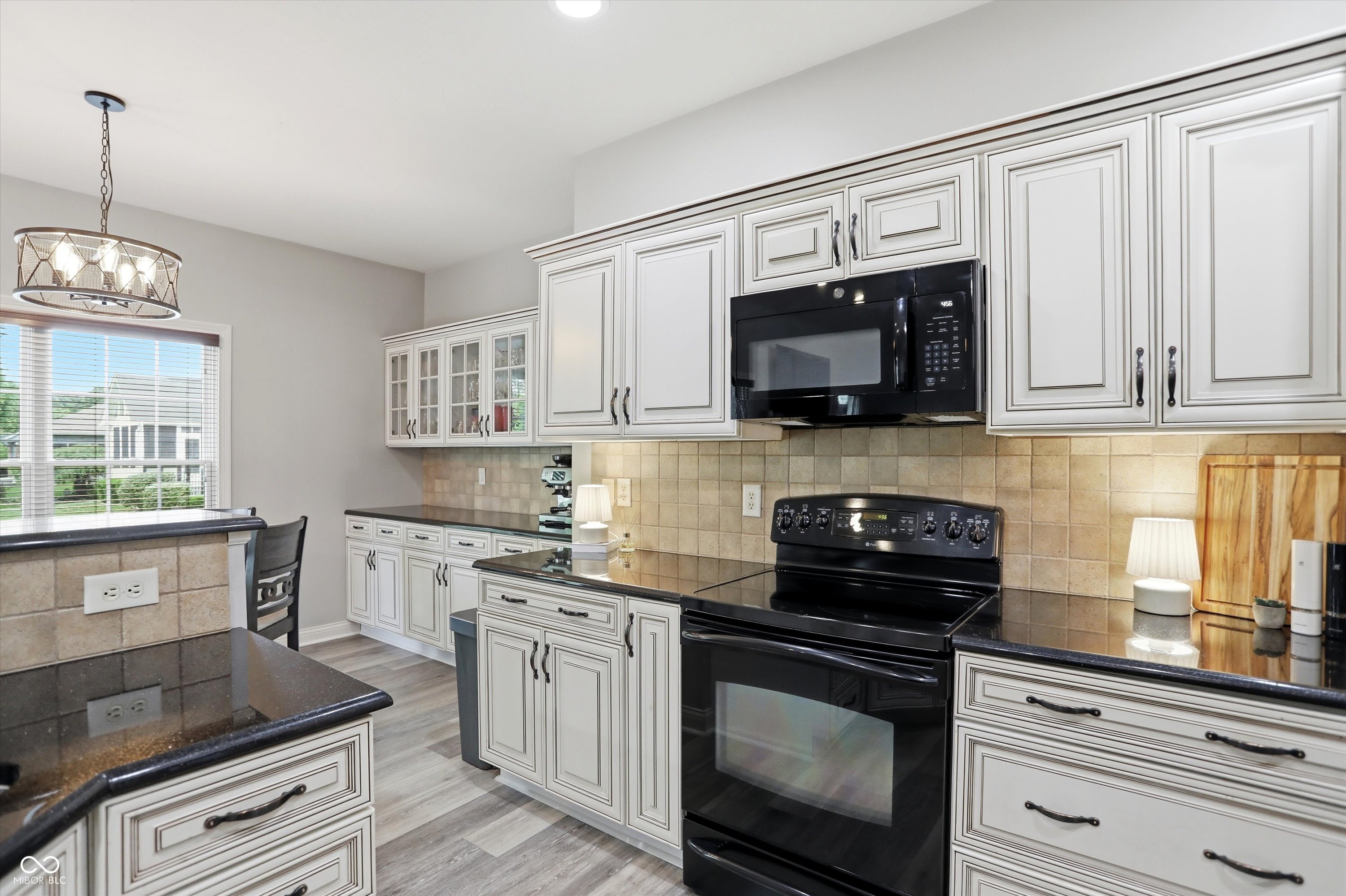 3724 Morningside Drive
