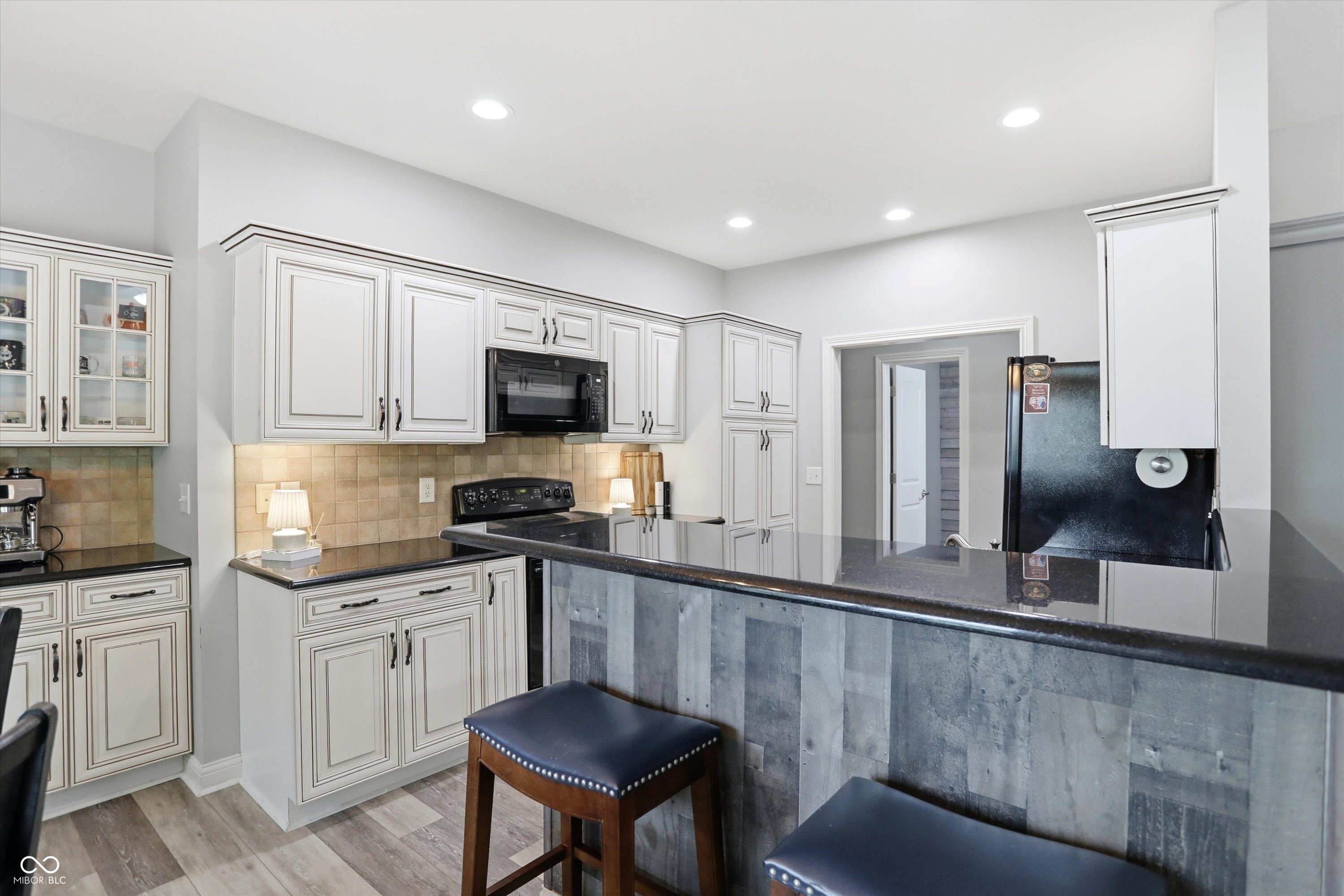 3724 Morningside Drive