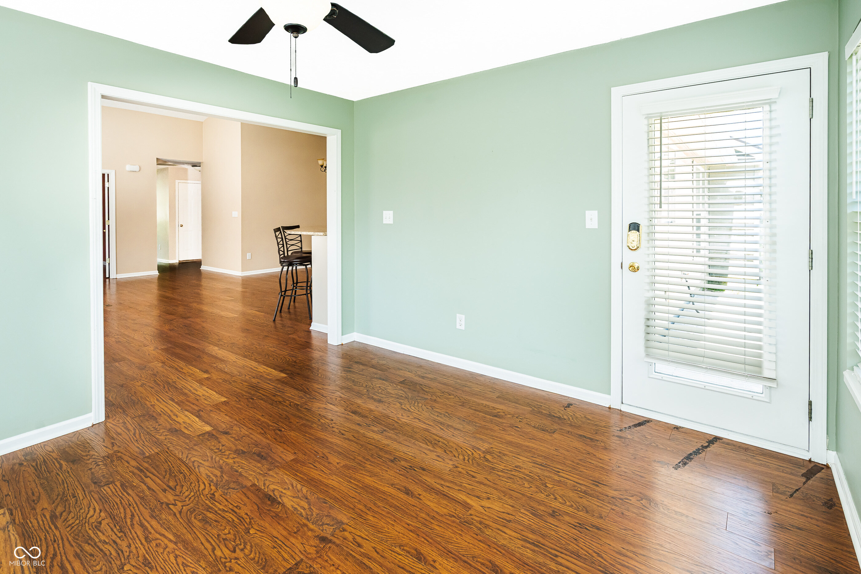 6471 E Edna Mills