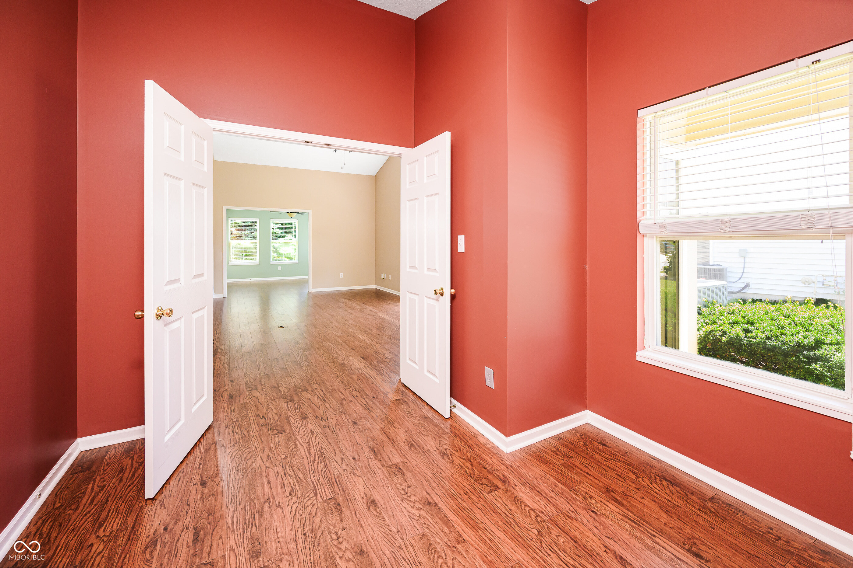 6471 E Edna Mills