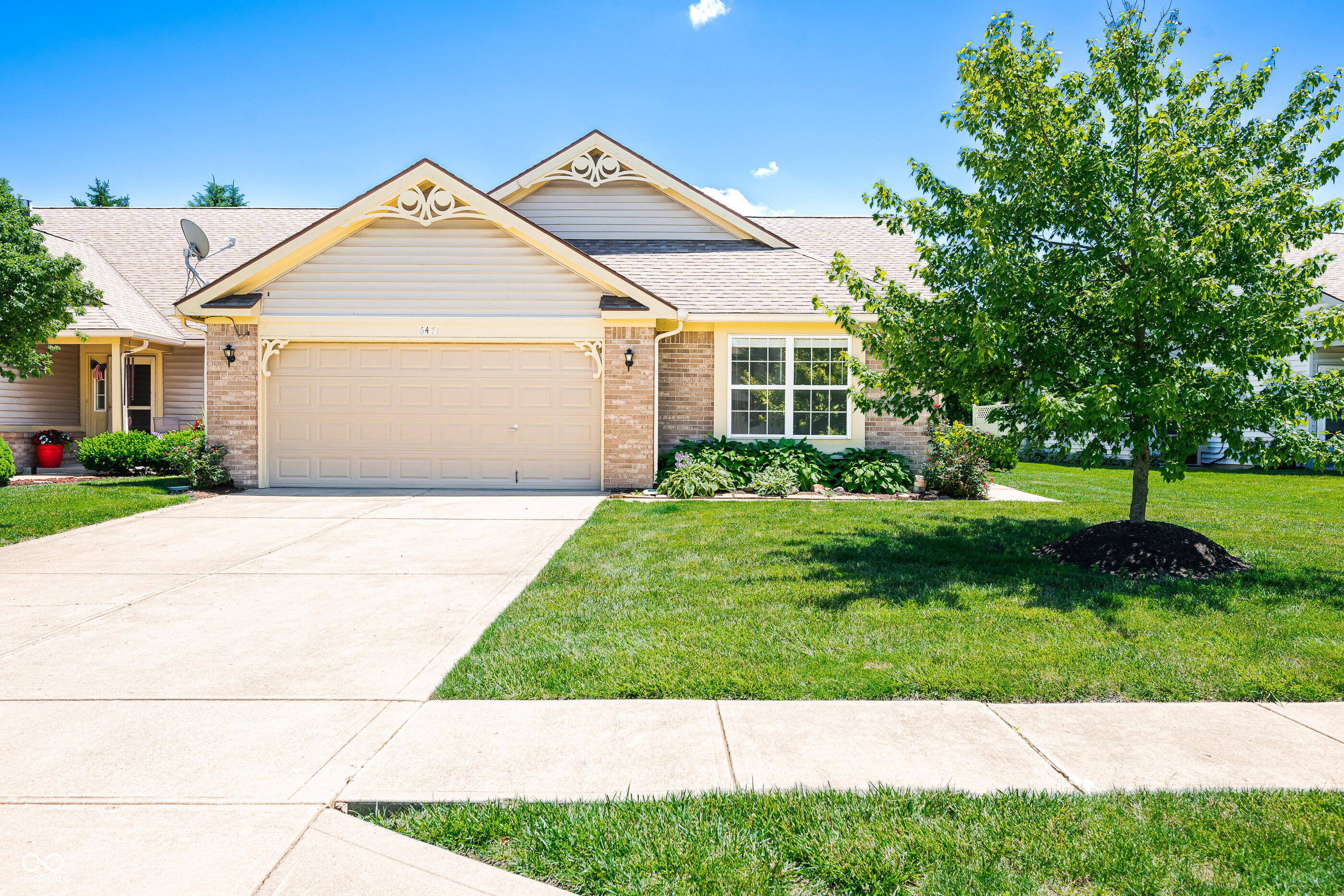 6471 E Edna Mills