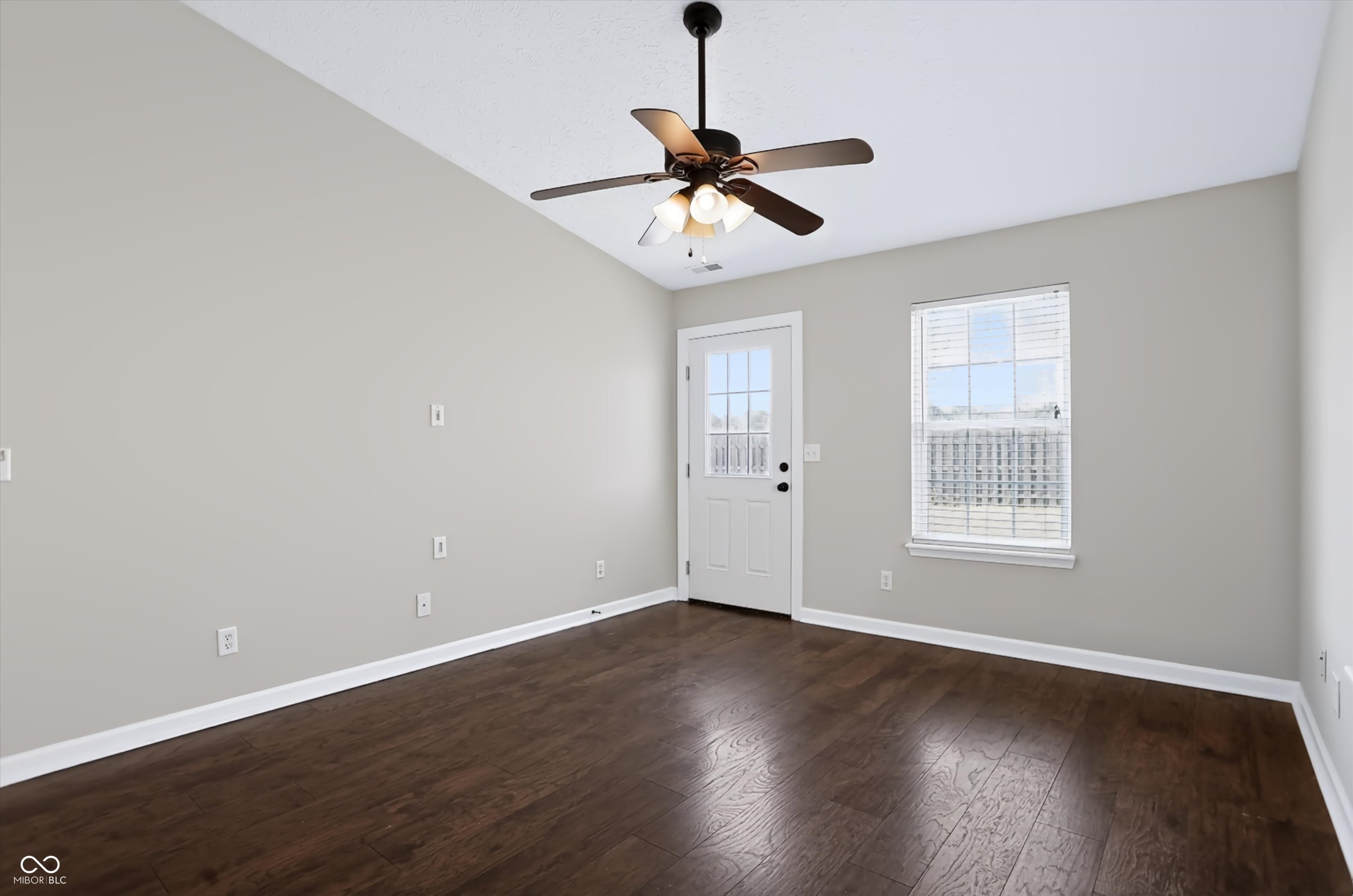 9104 Cornus Court