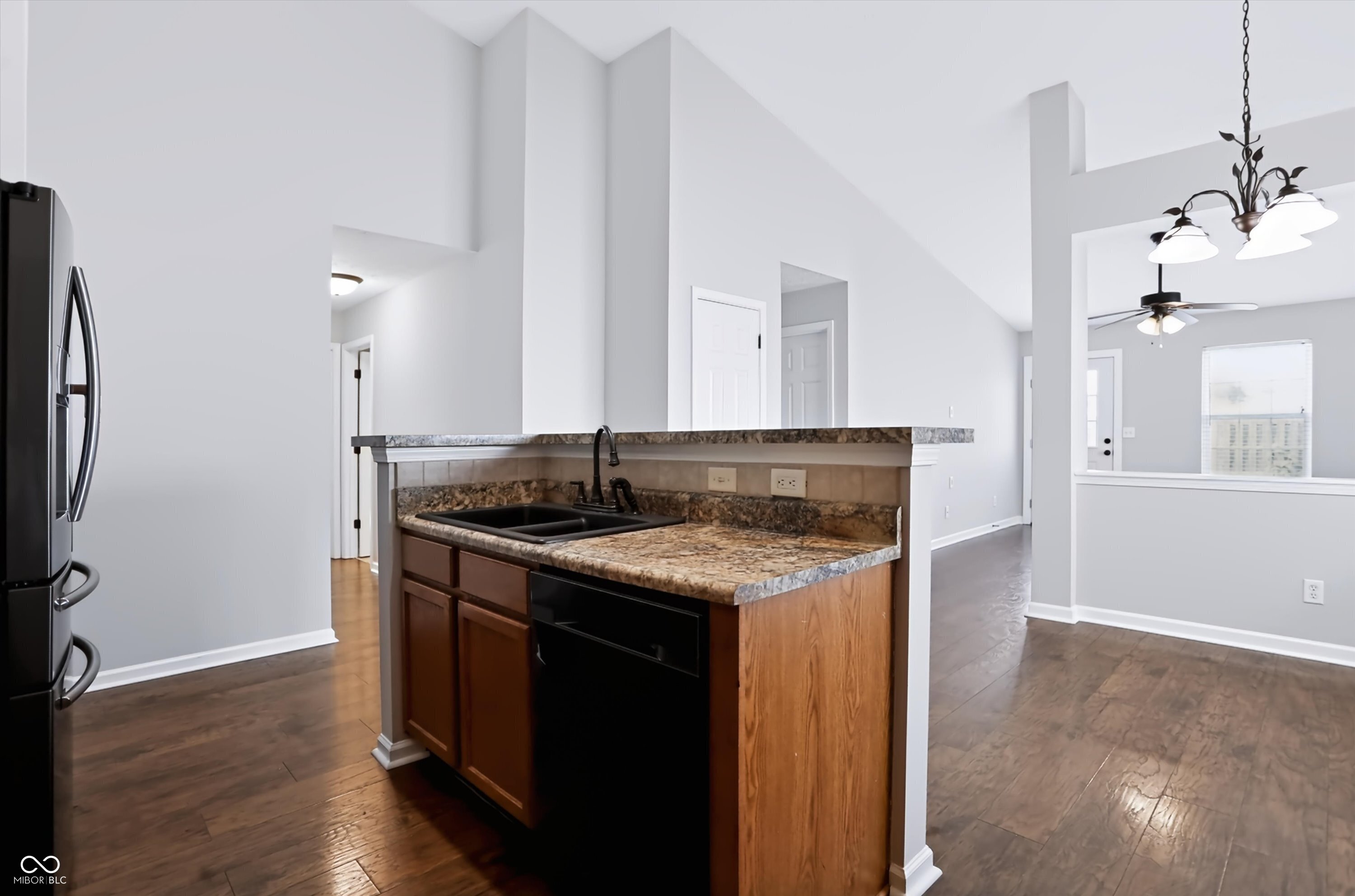 9104 Cornus Court