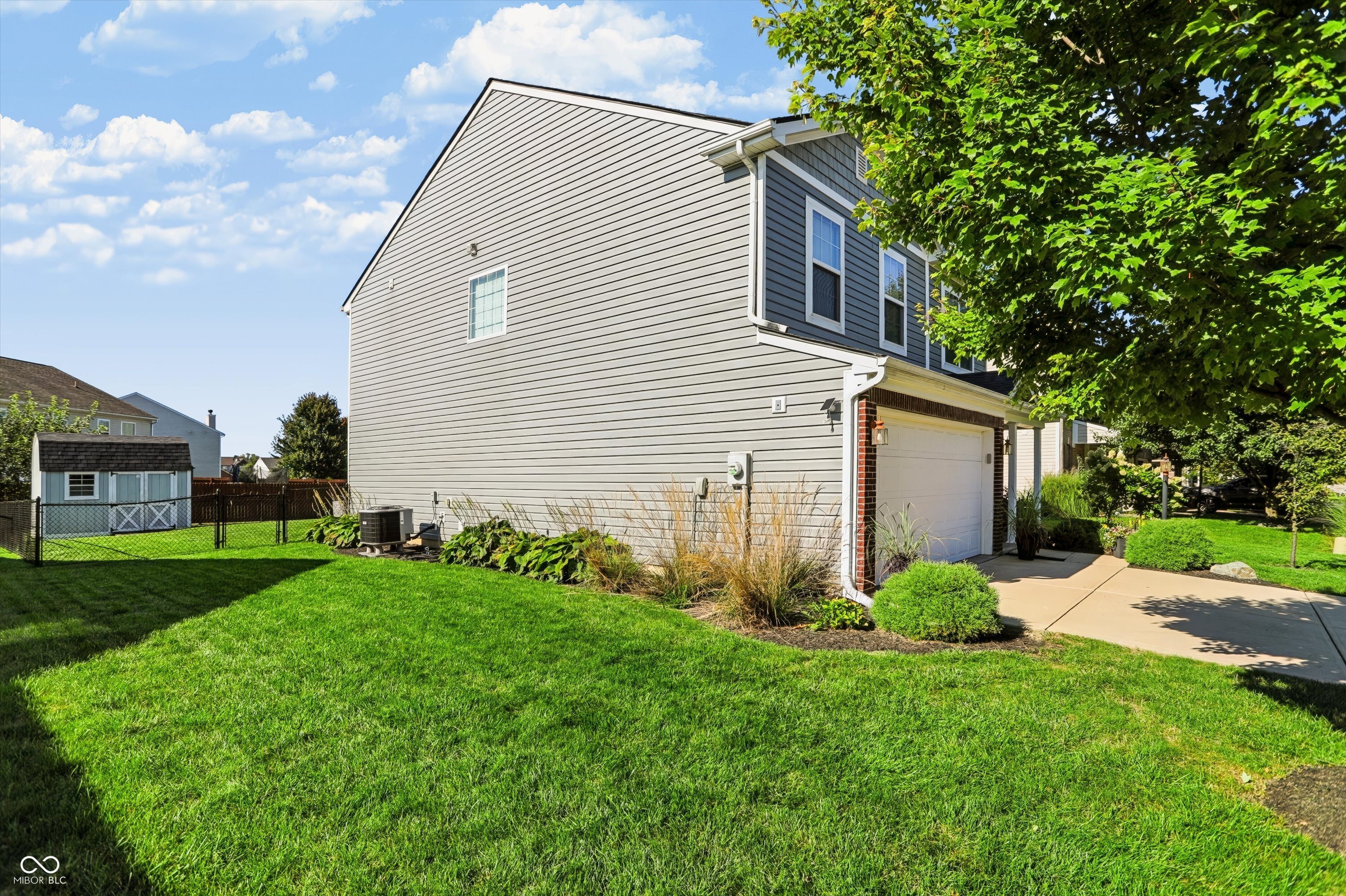 7849 Ithaca Way