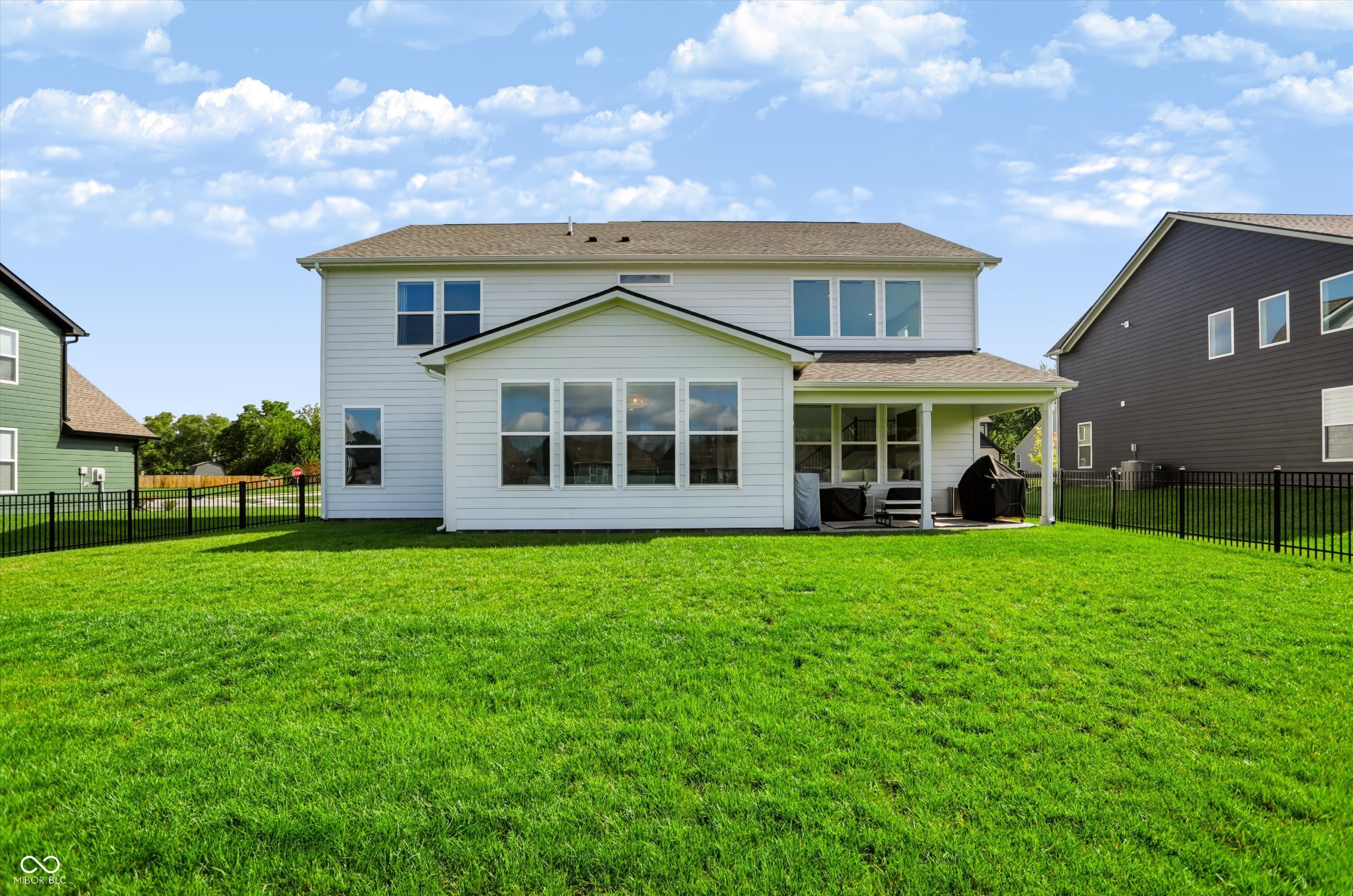 1228 Thornwood Drive