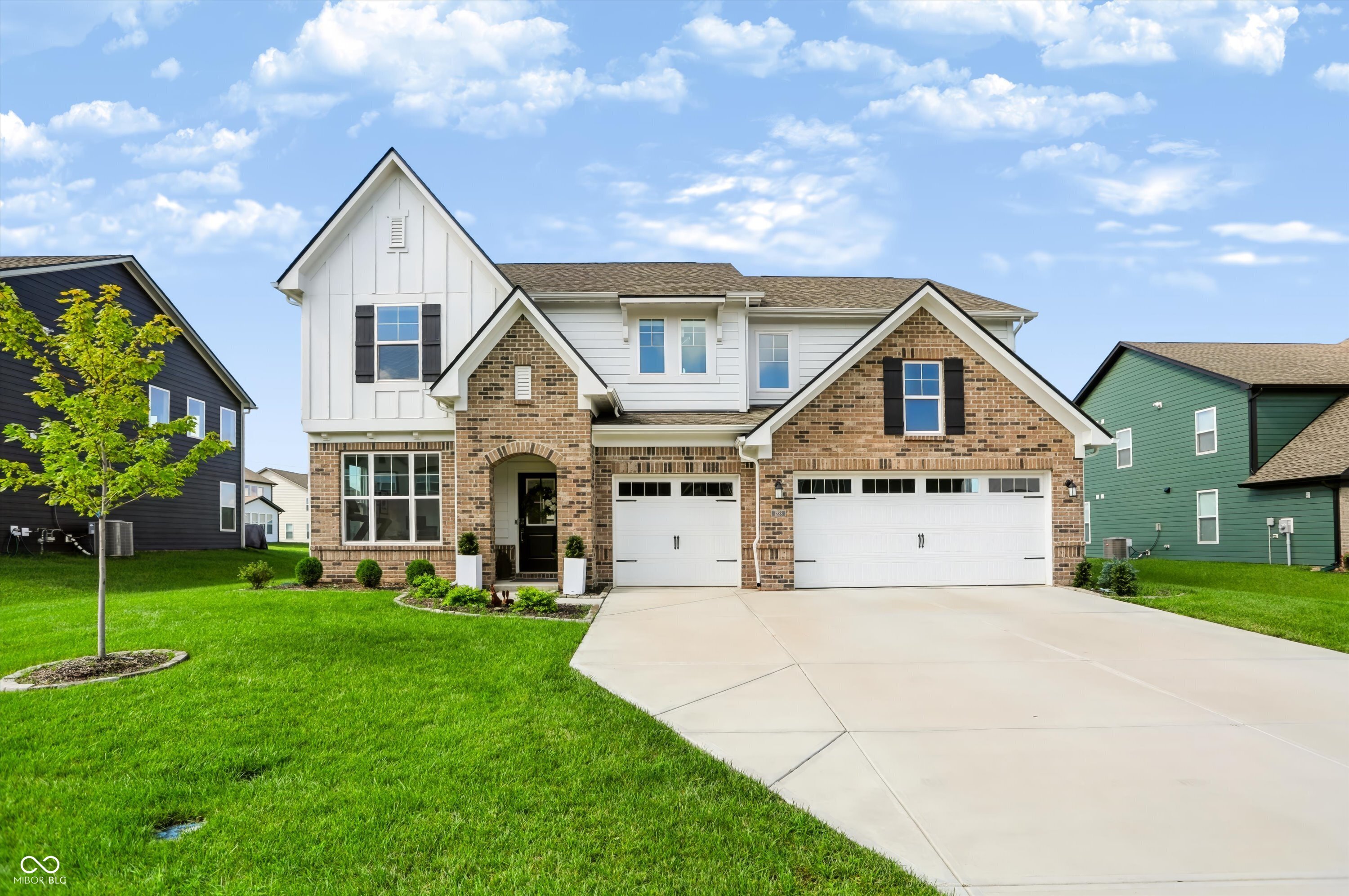 1228 Thornwood Drive