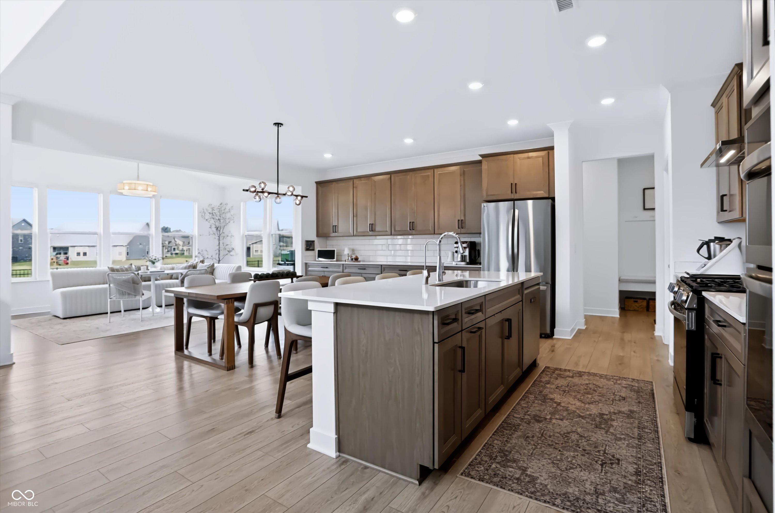 1228 Thornwood Drive
