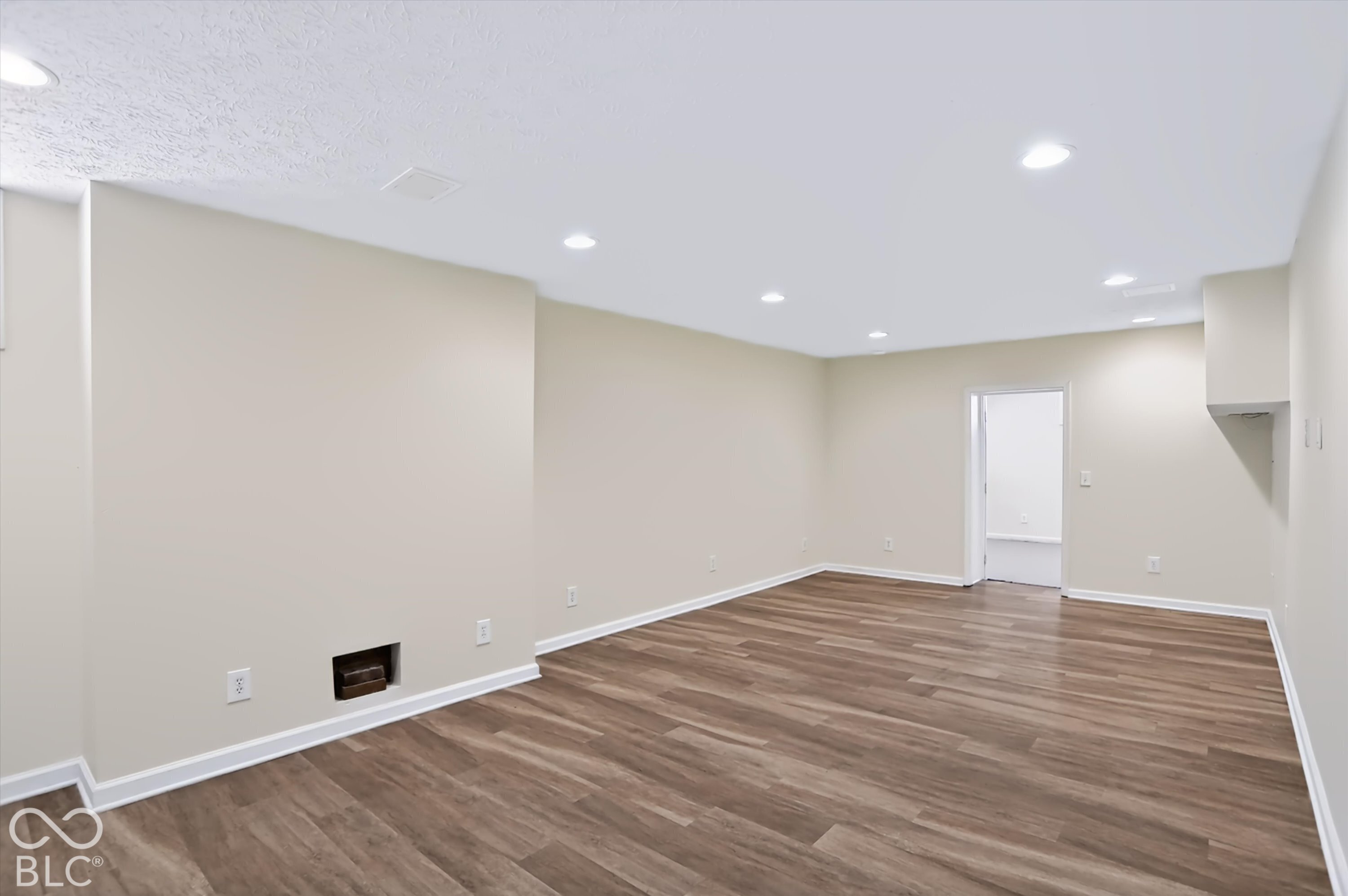 4202 N Capitol Avenue