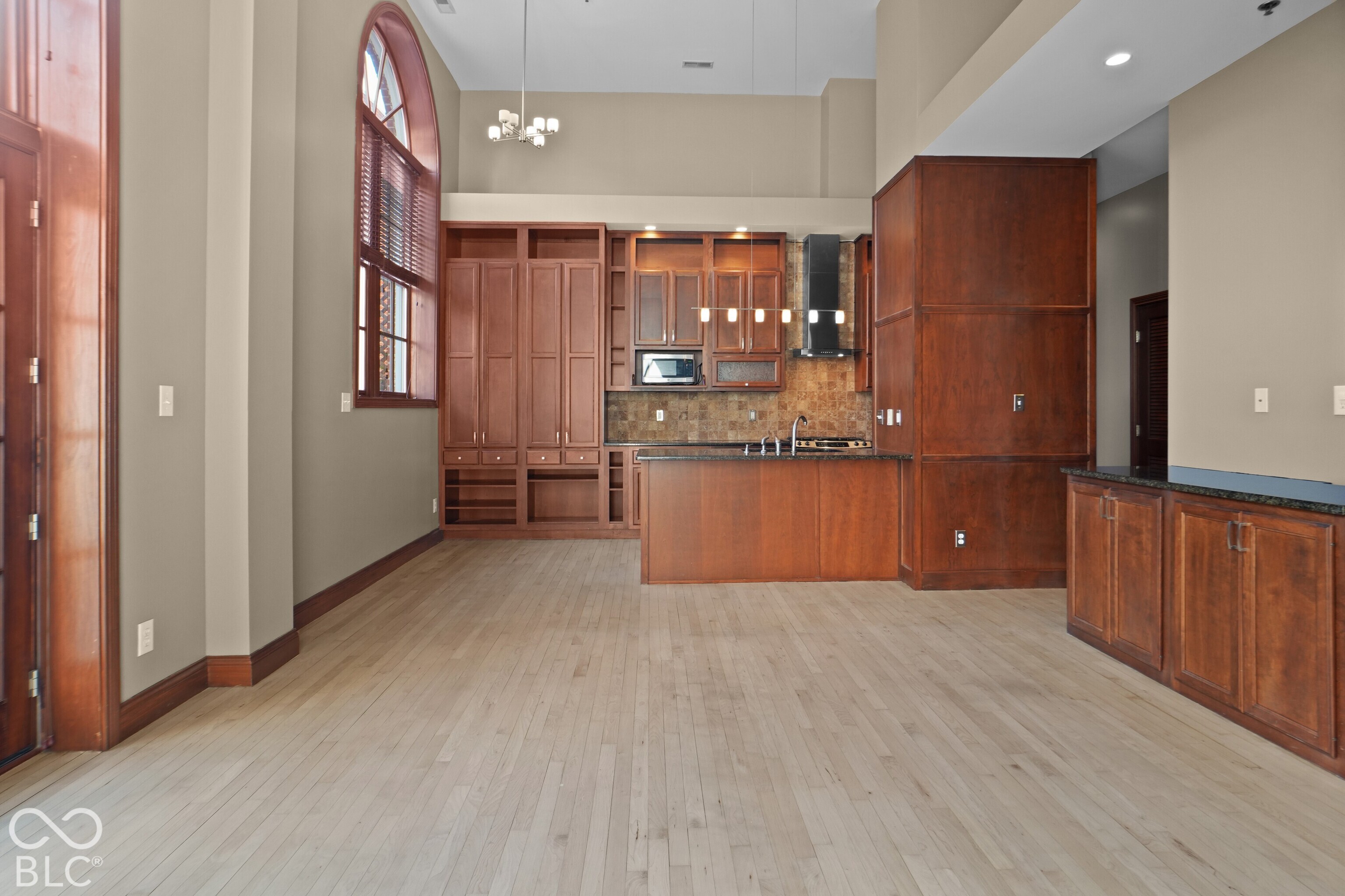 1529 N Alabama Street Unit: UNIT C