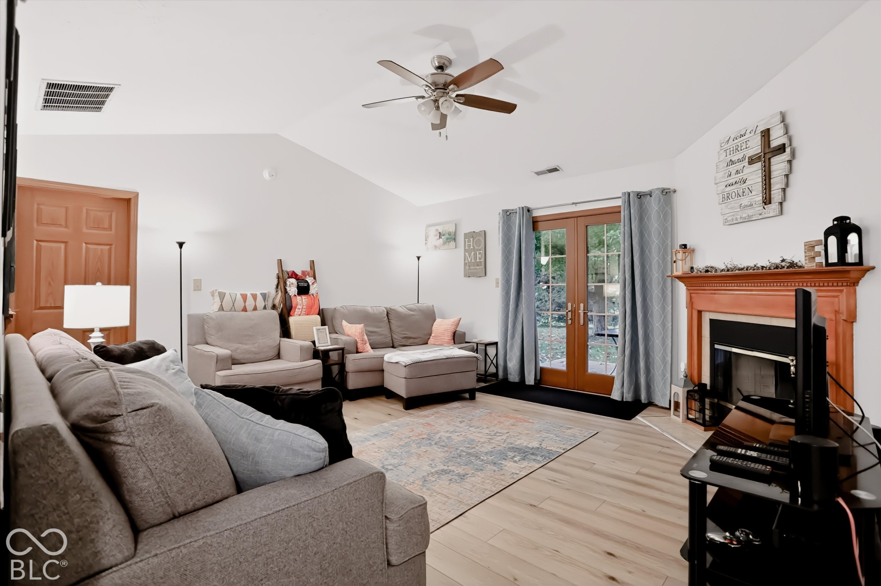 1482 Evergreen Drive