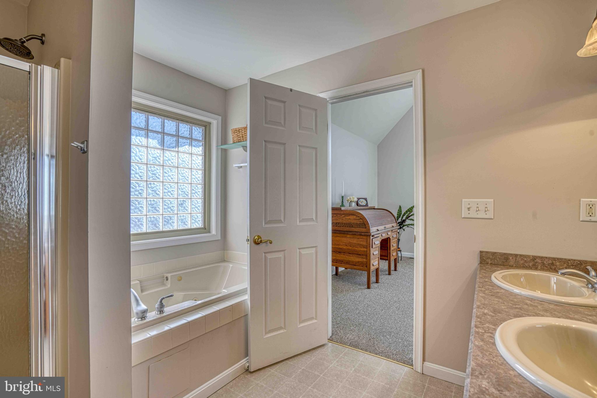 36620 ROBIN HOOD ROAD