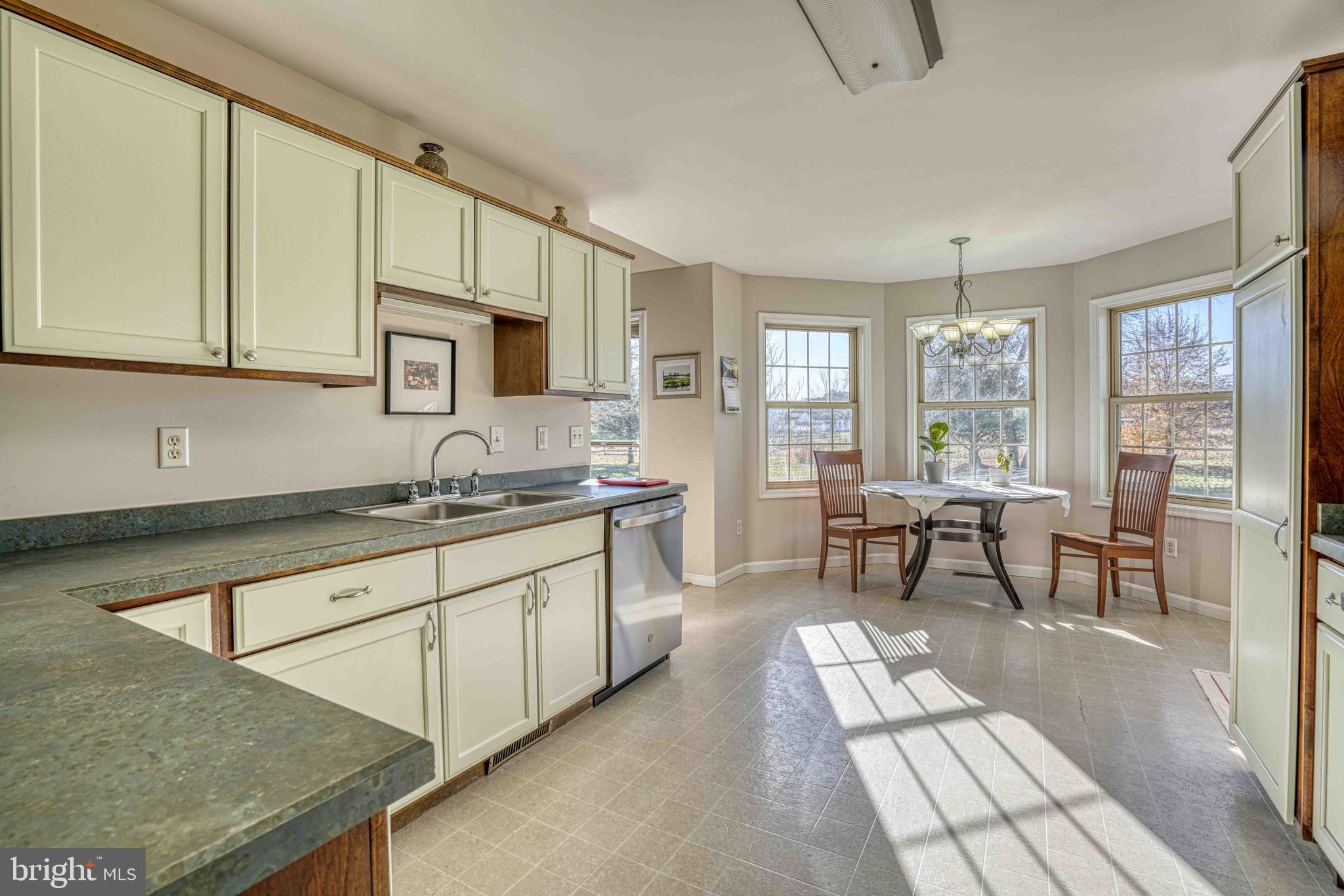 36620 ROBIN HOOD ROAD