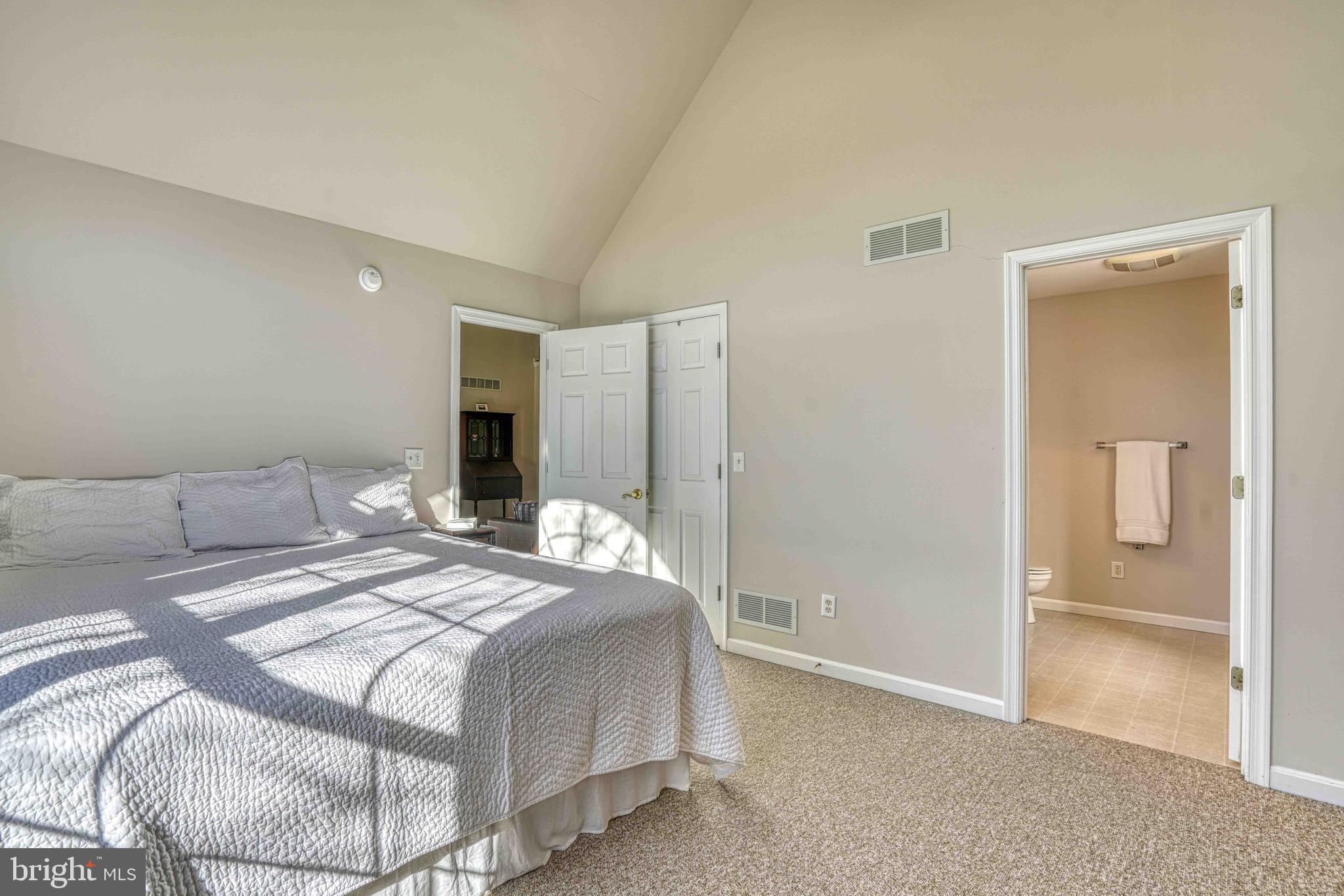 36620 ROBIN HOOD ROAD