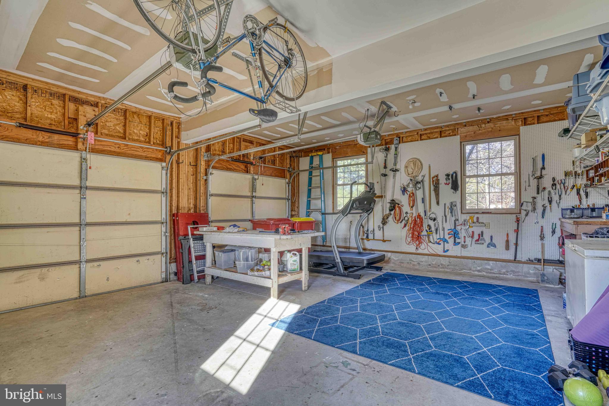 36620 ROBIN HOOD ROAD