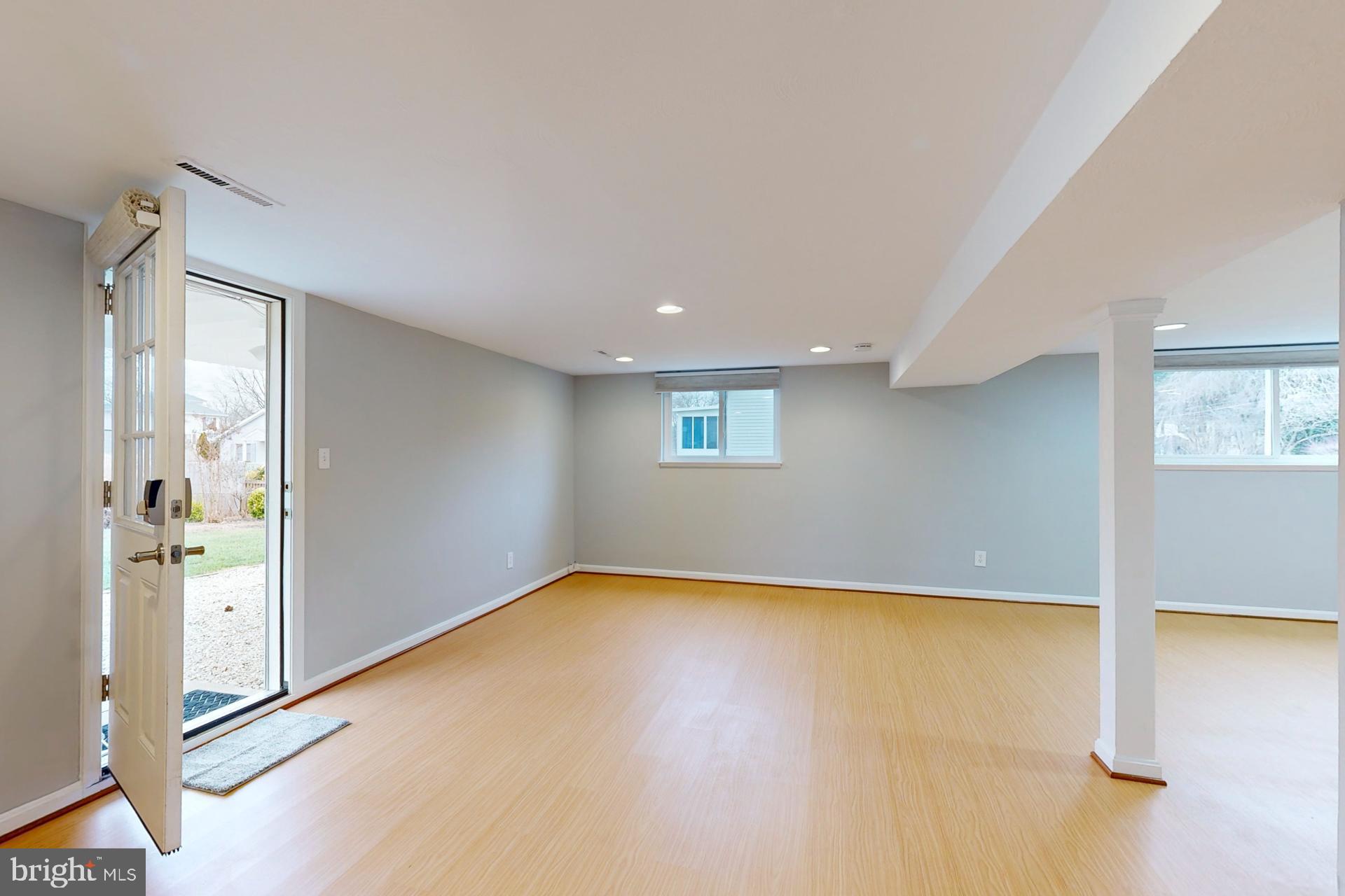 462 Monterey Ave