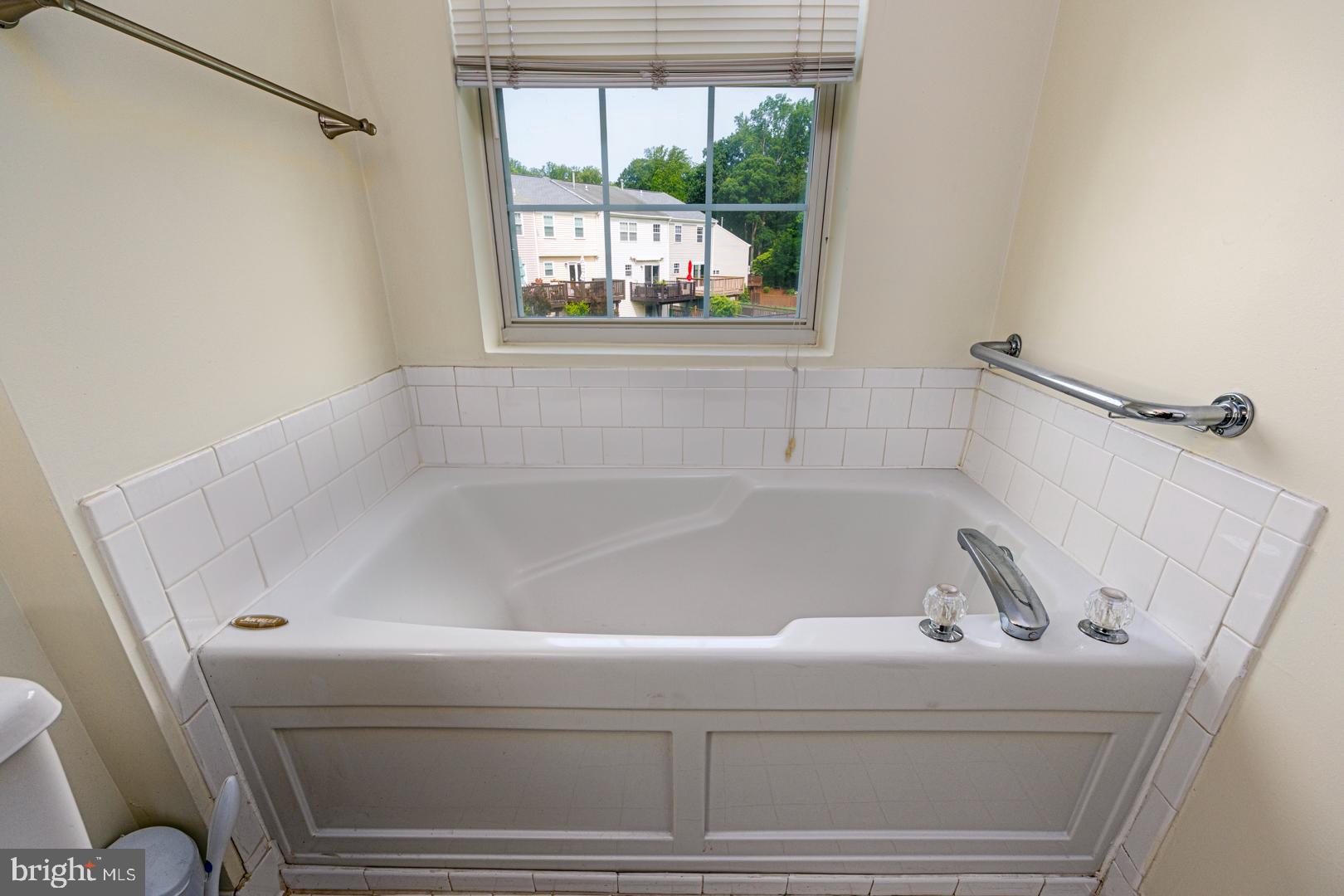 1500 Chester Town Cir