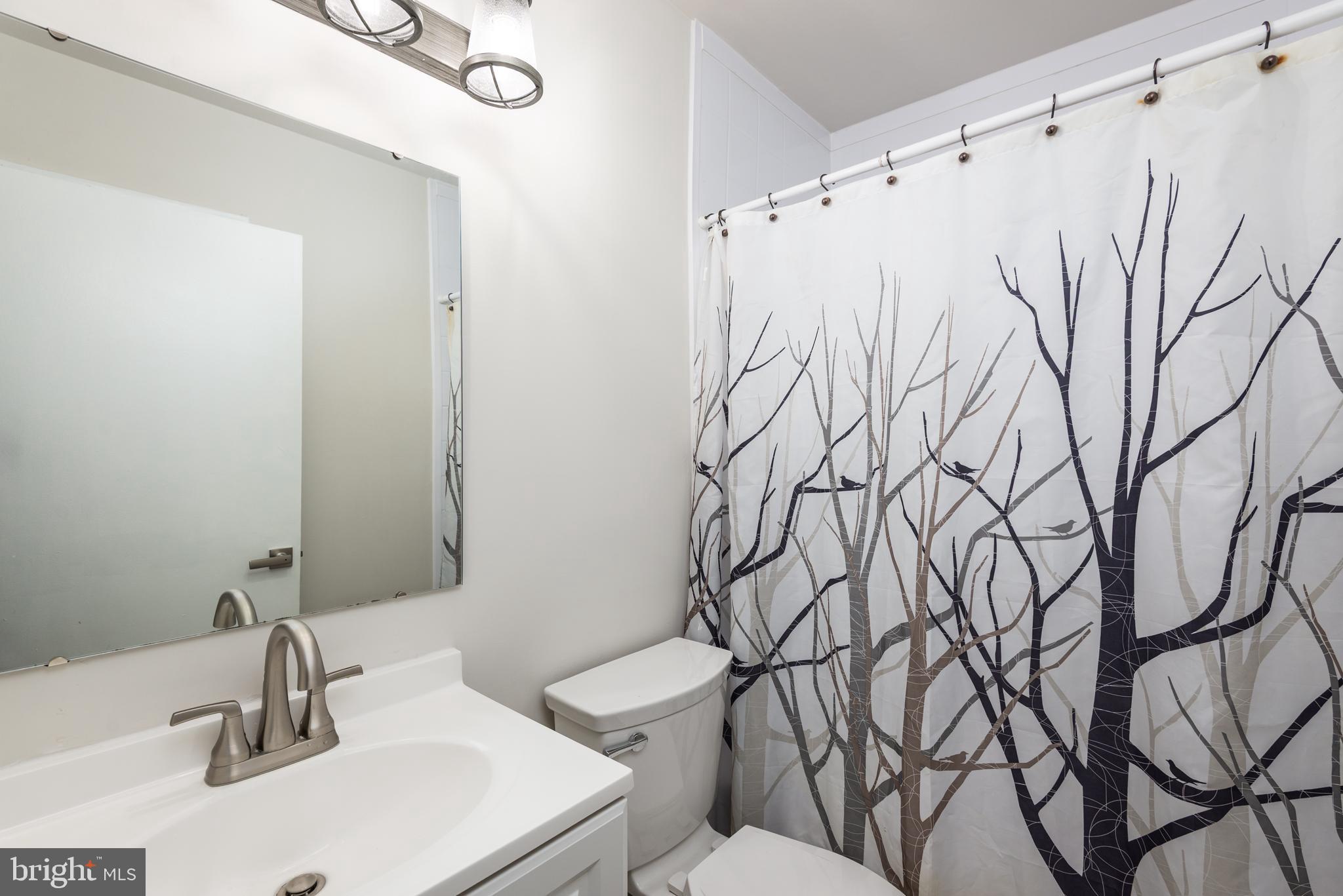 724 CHAPELGATE DRIVE