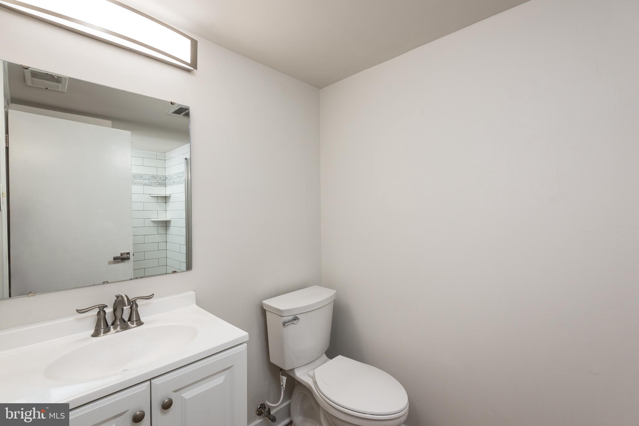 724 CHAPELGATE DRIVE