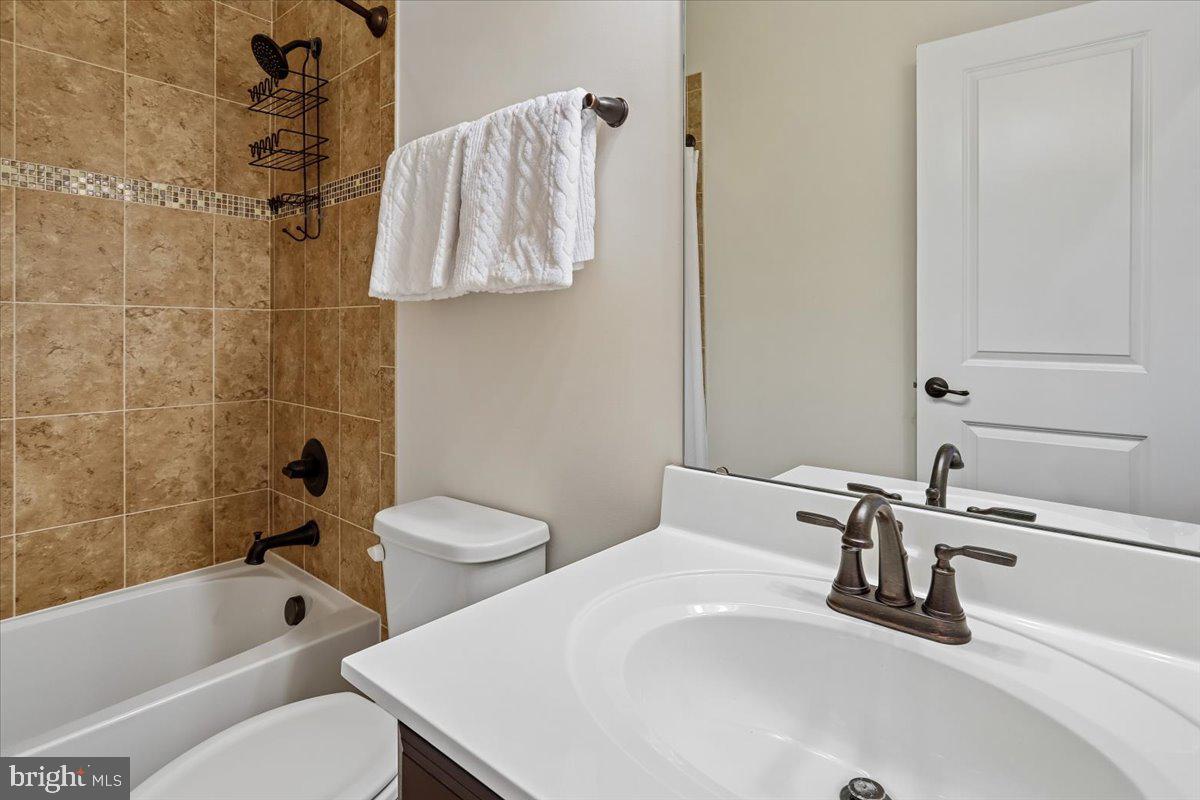 404 WILLOW BEND DRIVE