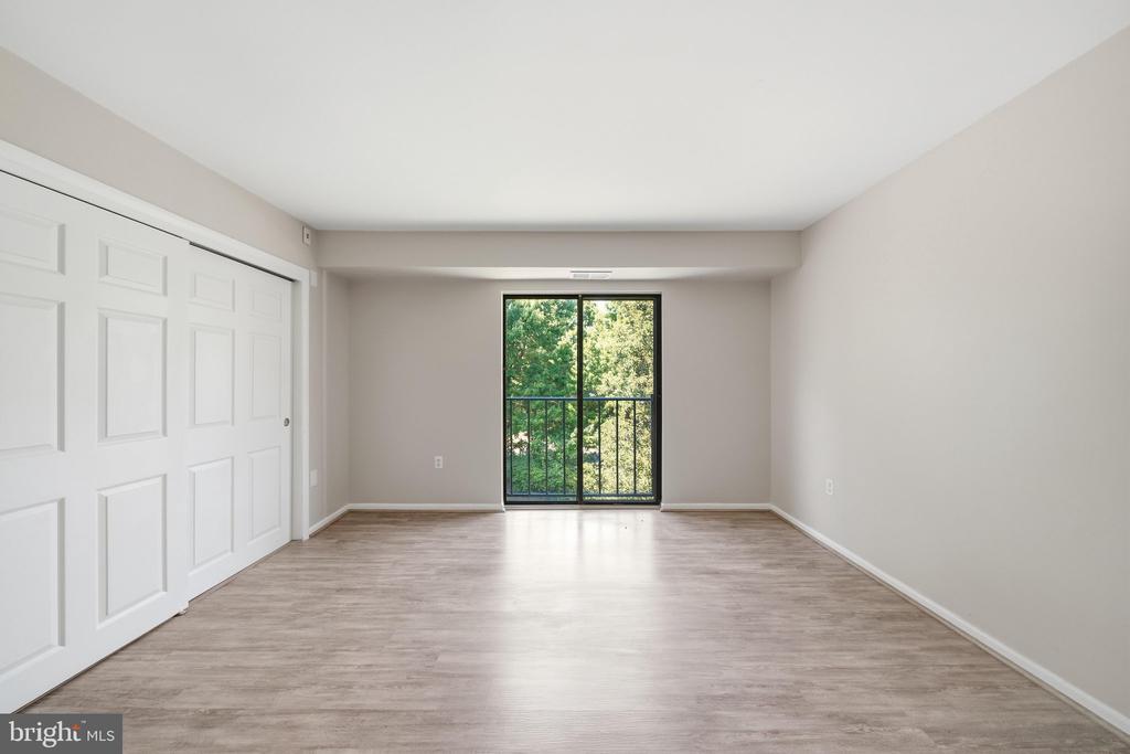 2572 RIVA ROAD Unit: 17B