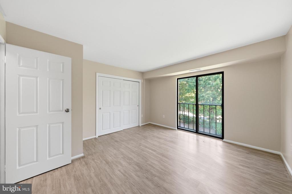 2572 RIVA ROAD Unit: 17B