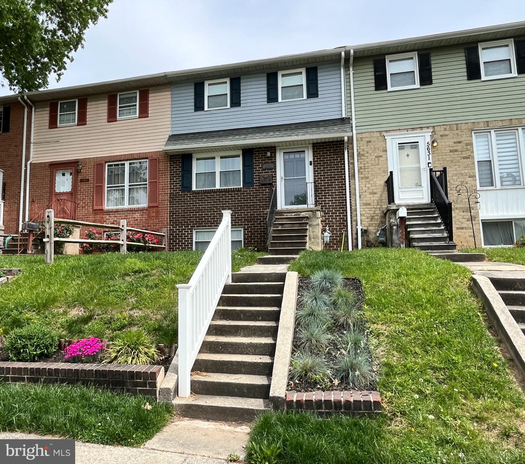 5629 Selford Rd