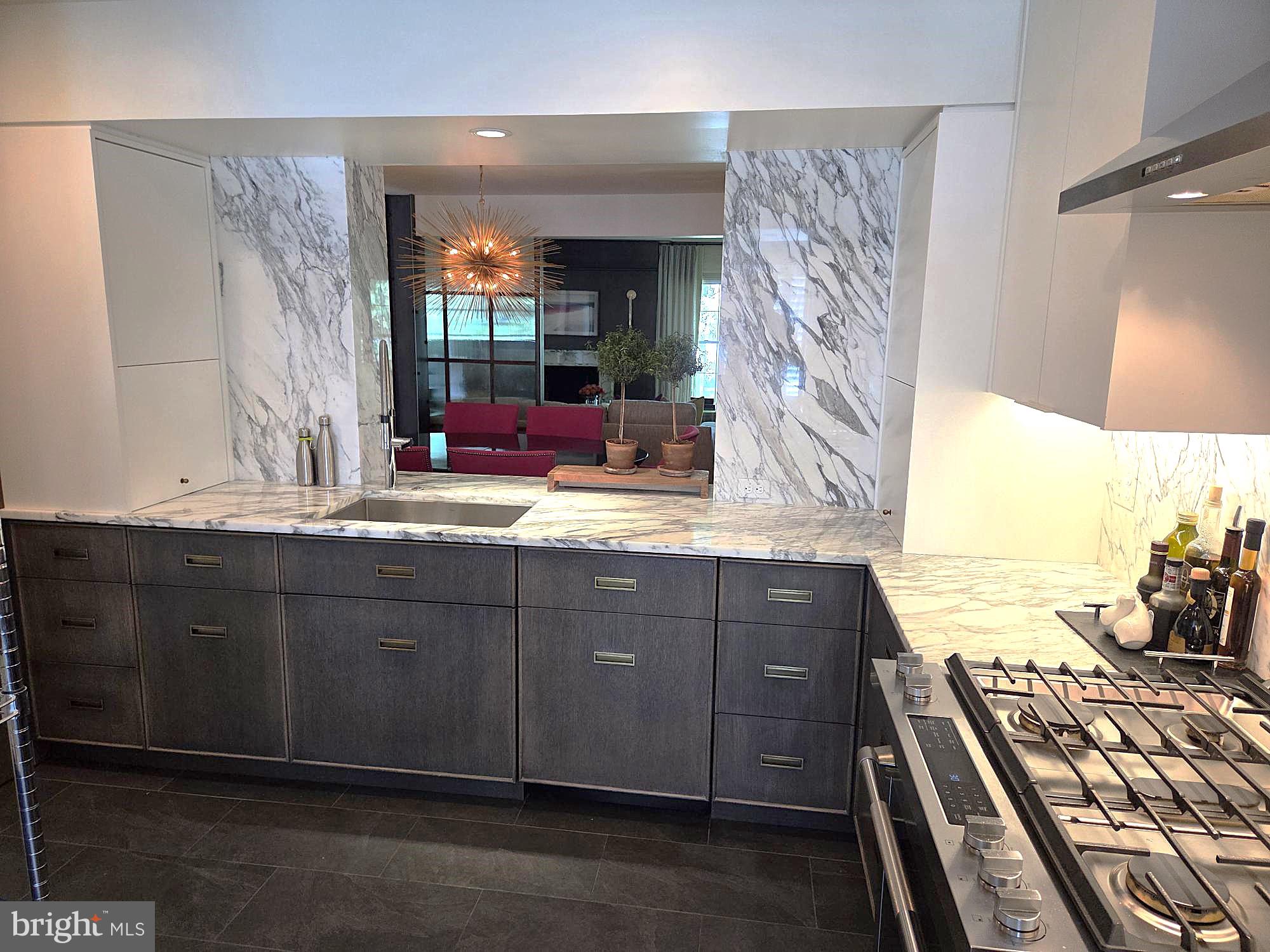 31 RAISIN TREE CIRCLE