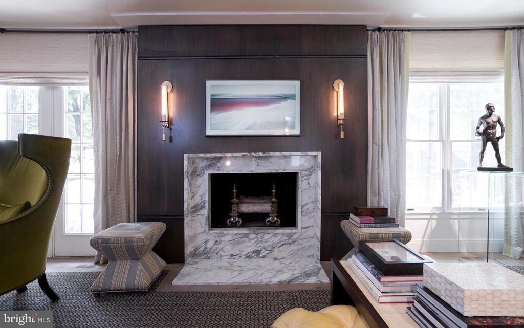 31 RAISIN TREE CIRCLE