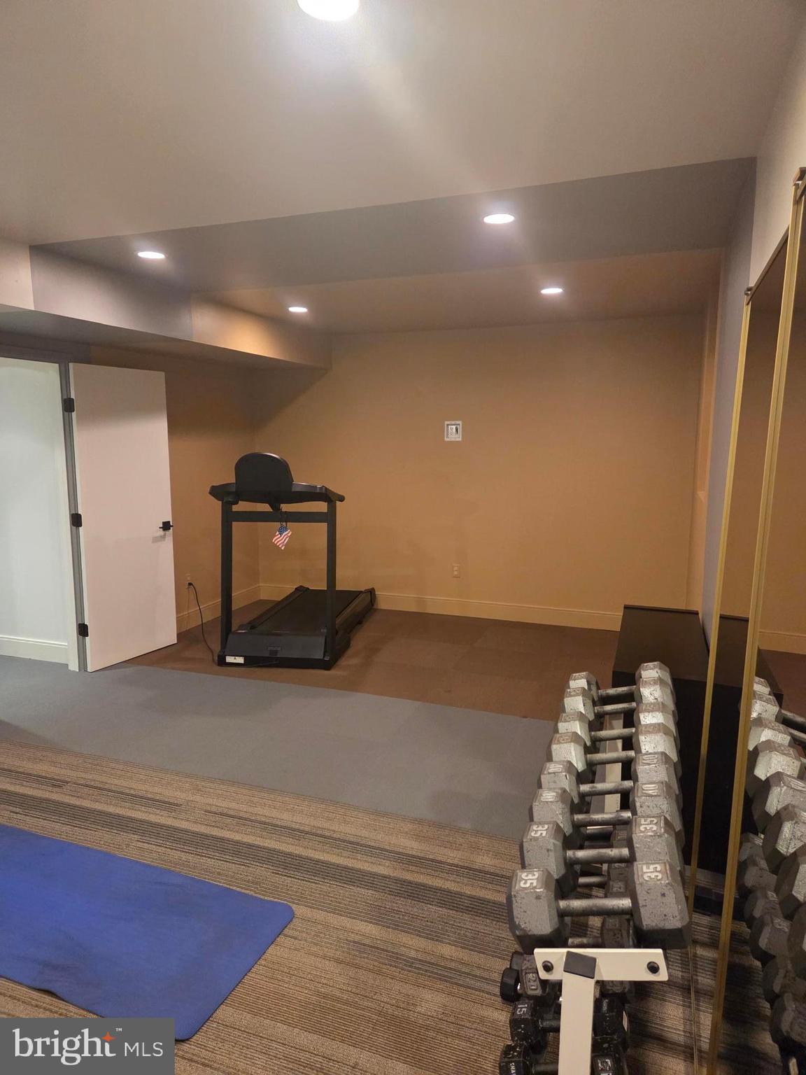 31 RAISIN TREE CIRCLE