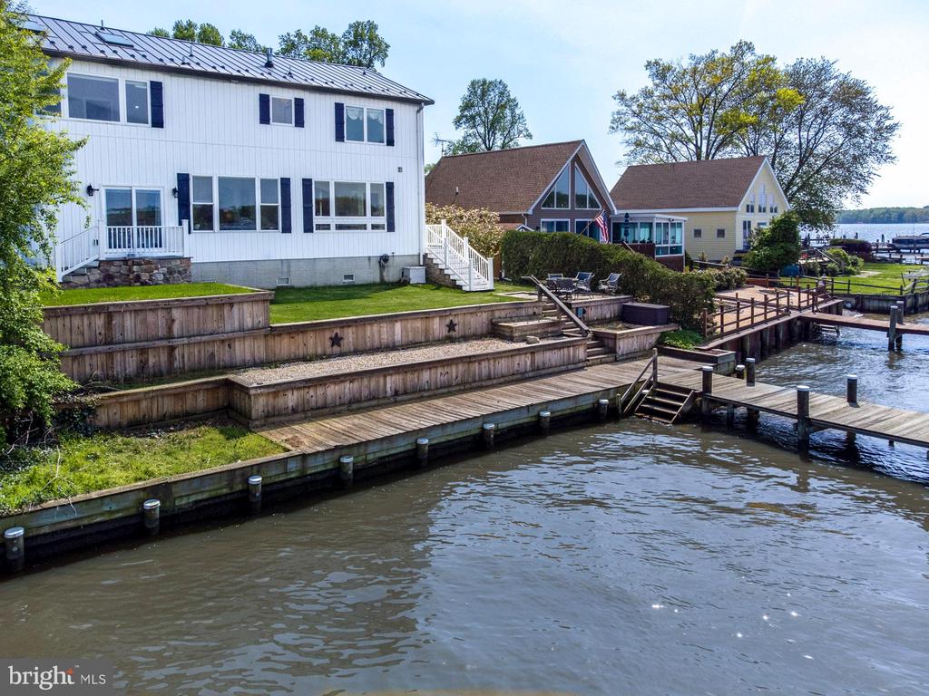 37 Blair Ln