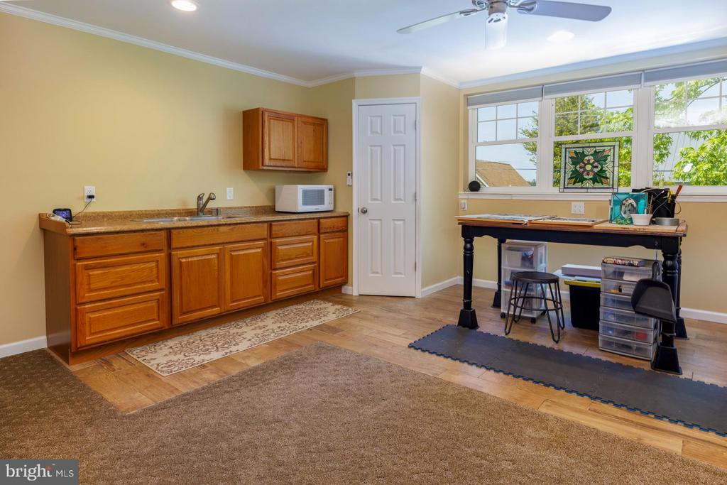 37 Blair Ln