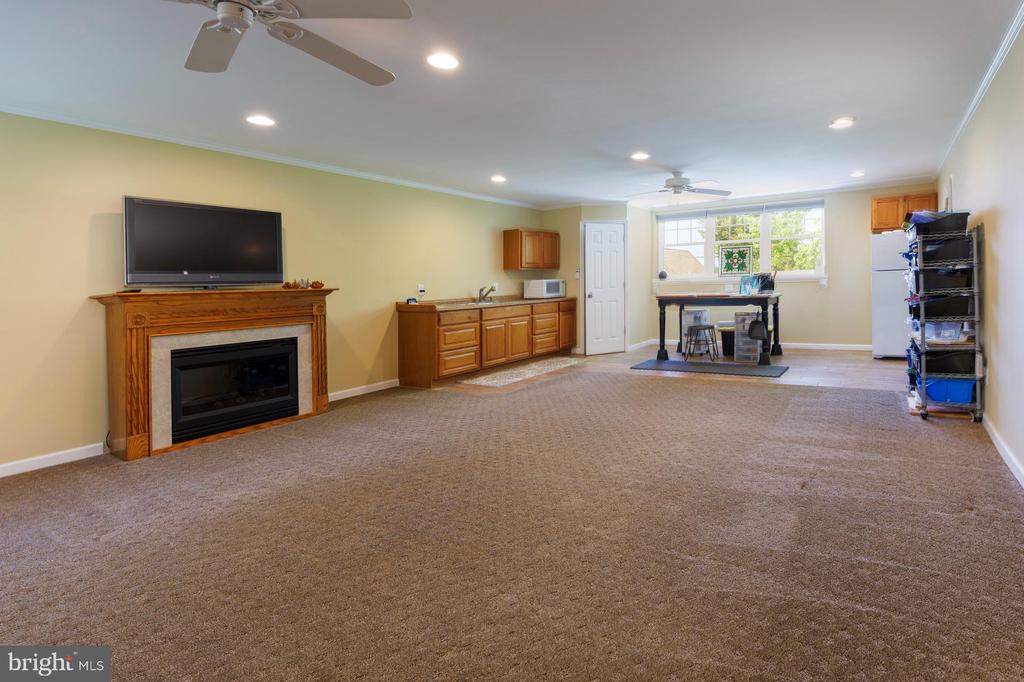37 Blair Ln