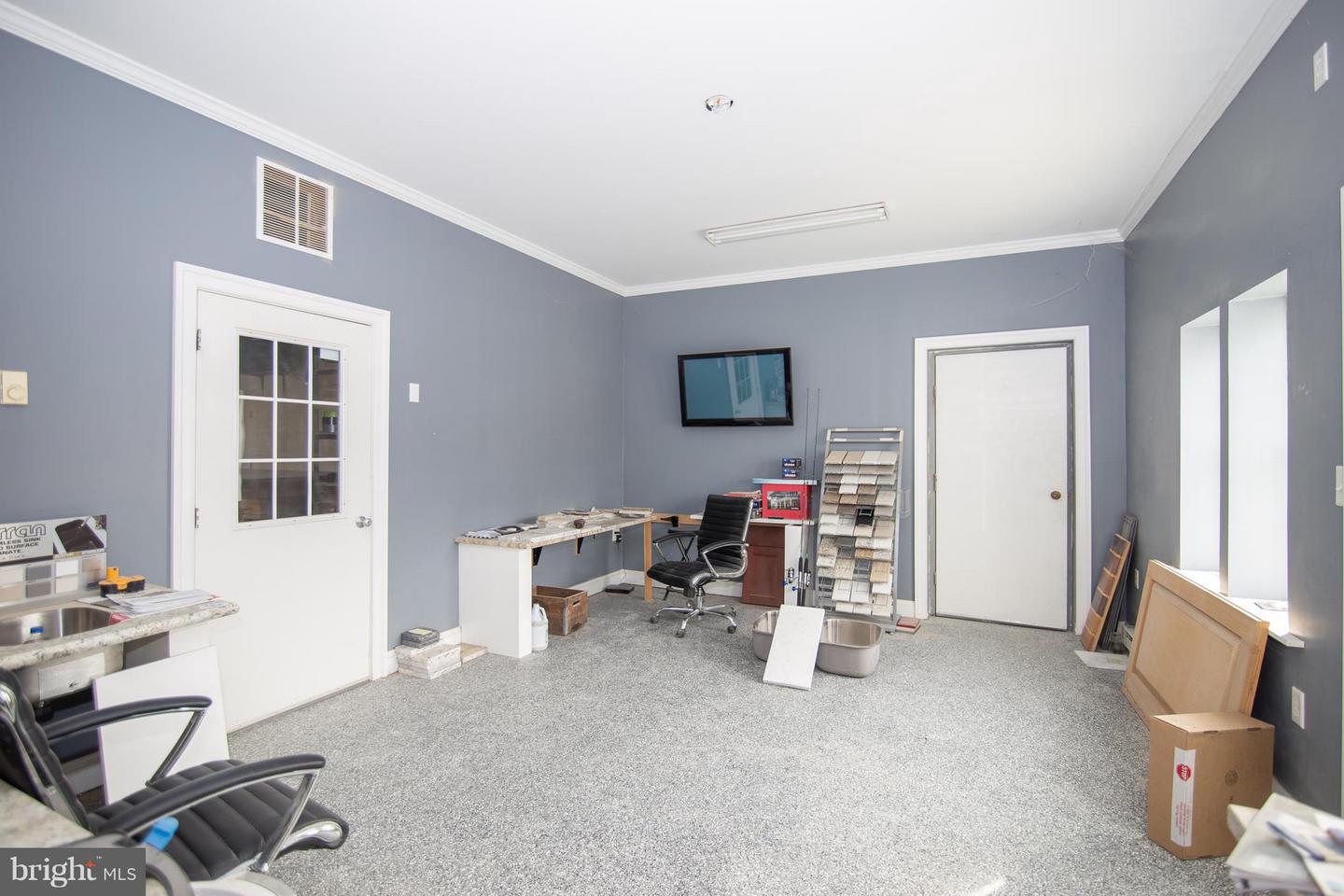 807 Crystal Ave