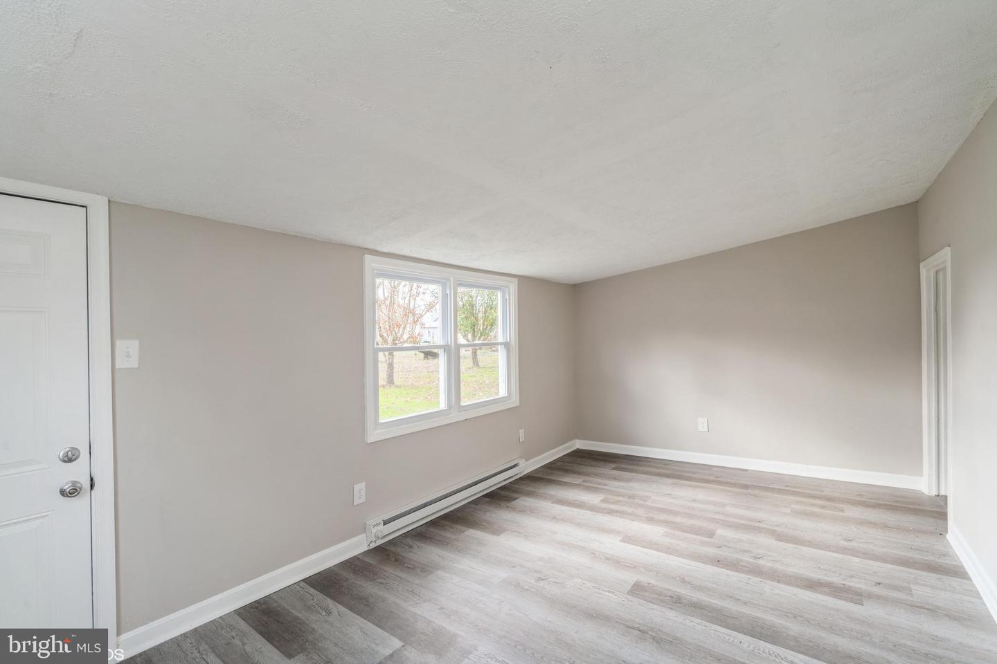 511 W Sunset Ave
