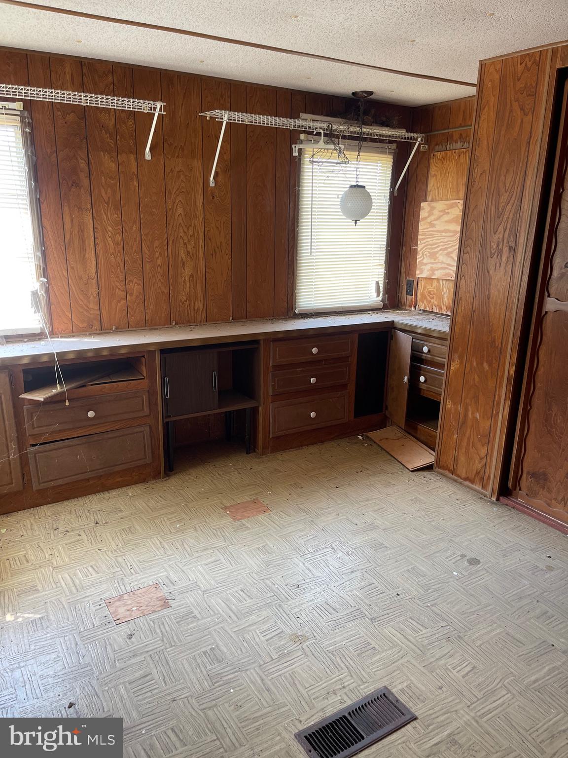 25384 Goldsboro