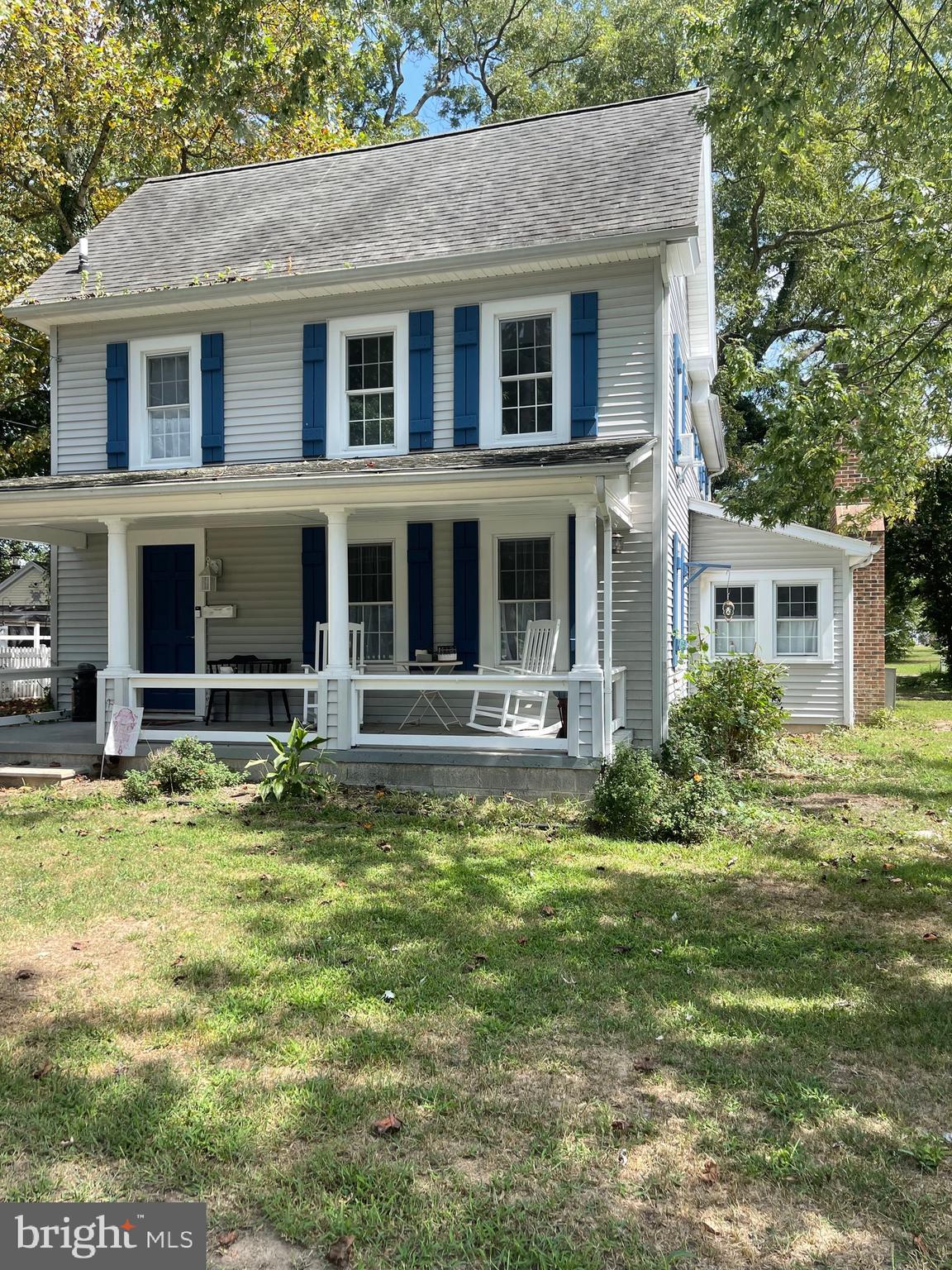305 S 2nd St