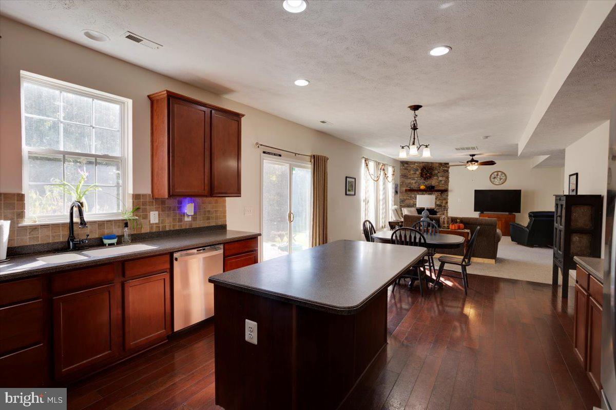 1702 Cattail Commons Way