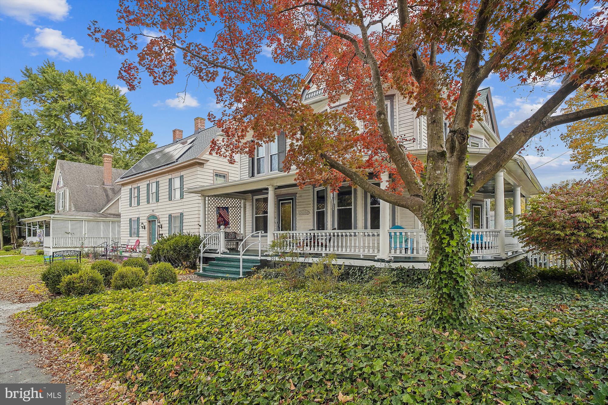201 Central Ave