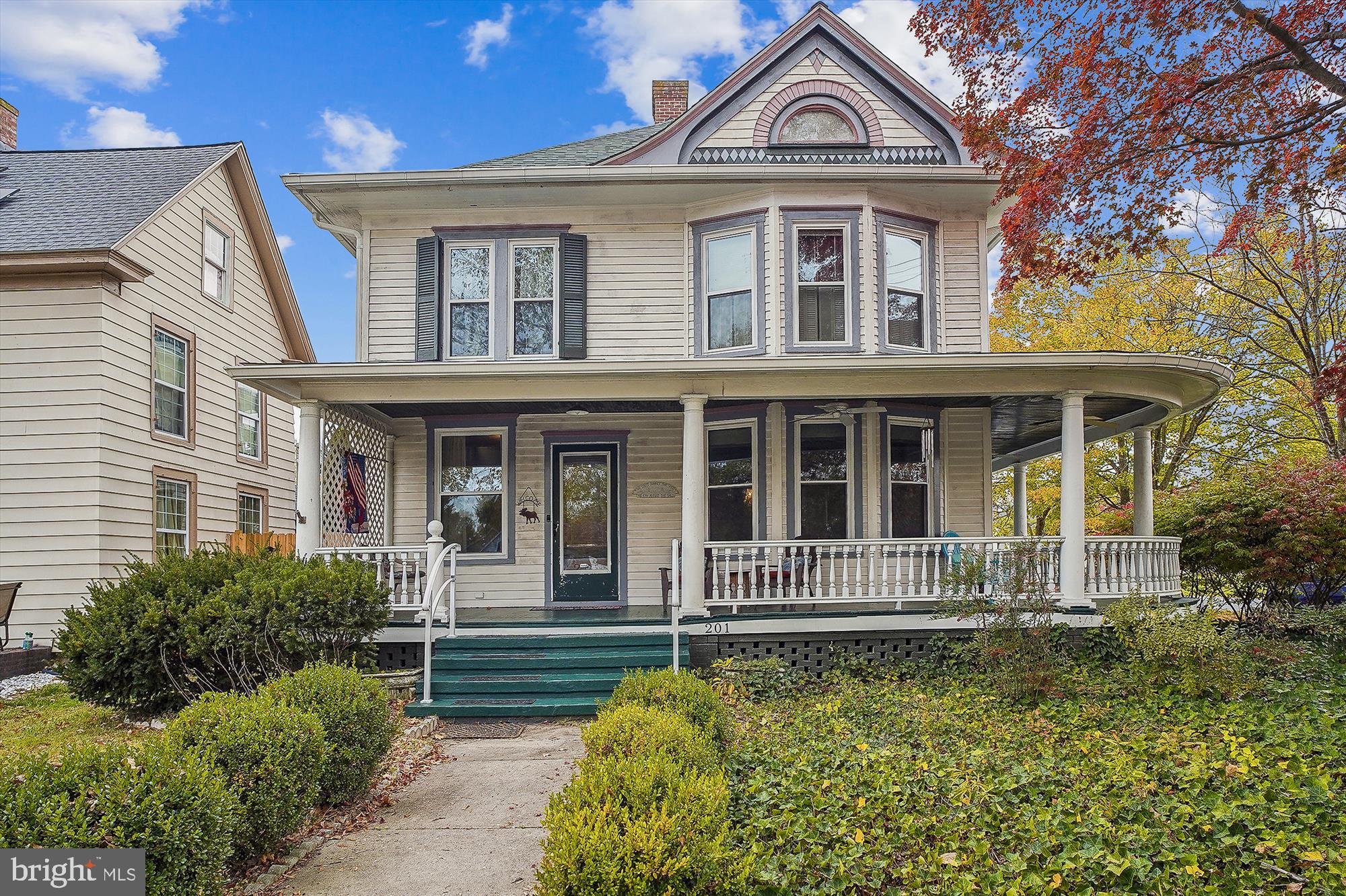 201 Central Ave