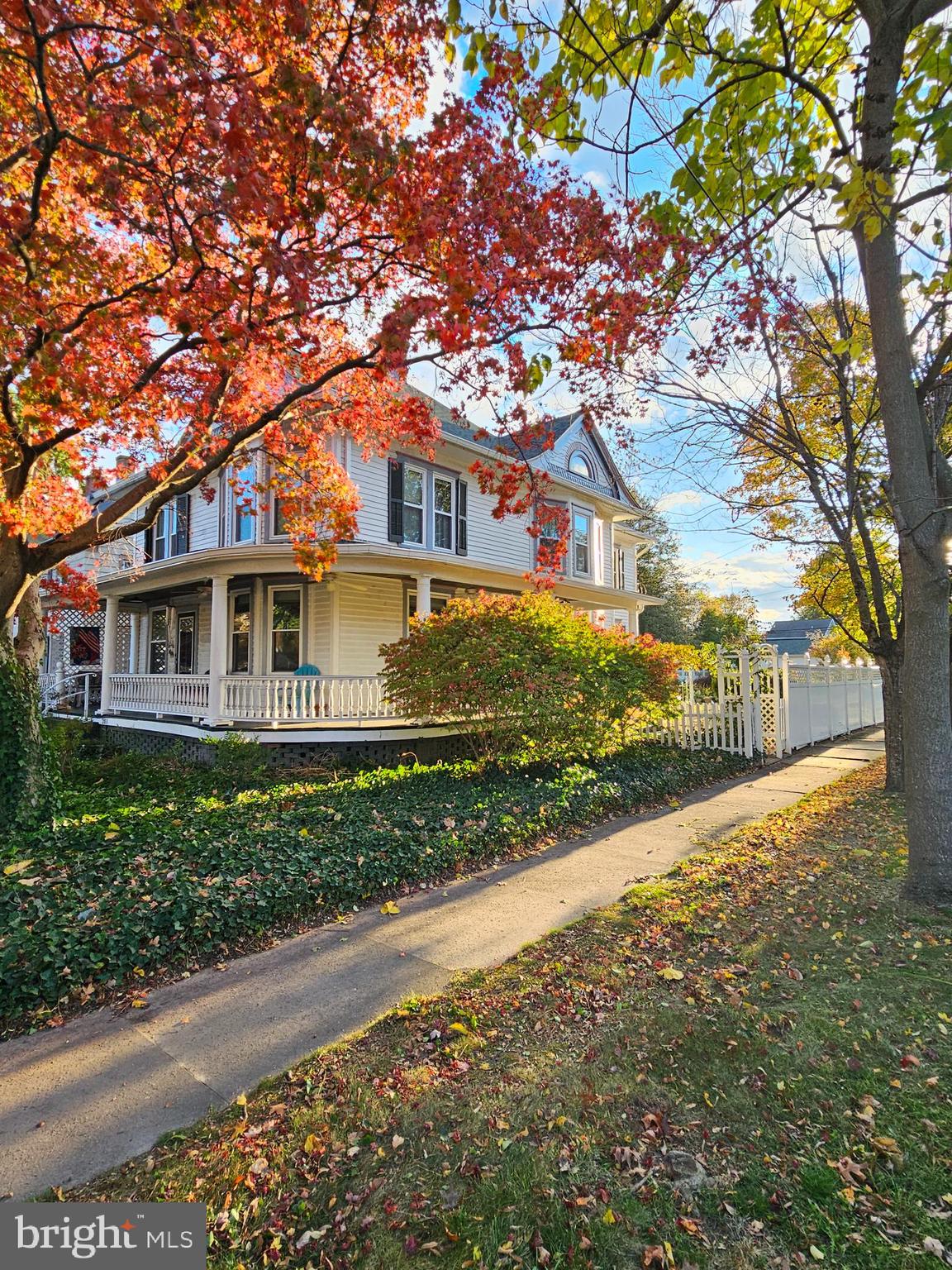 201 Central Ave