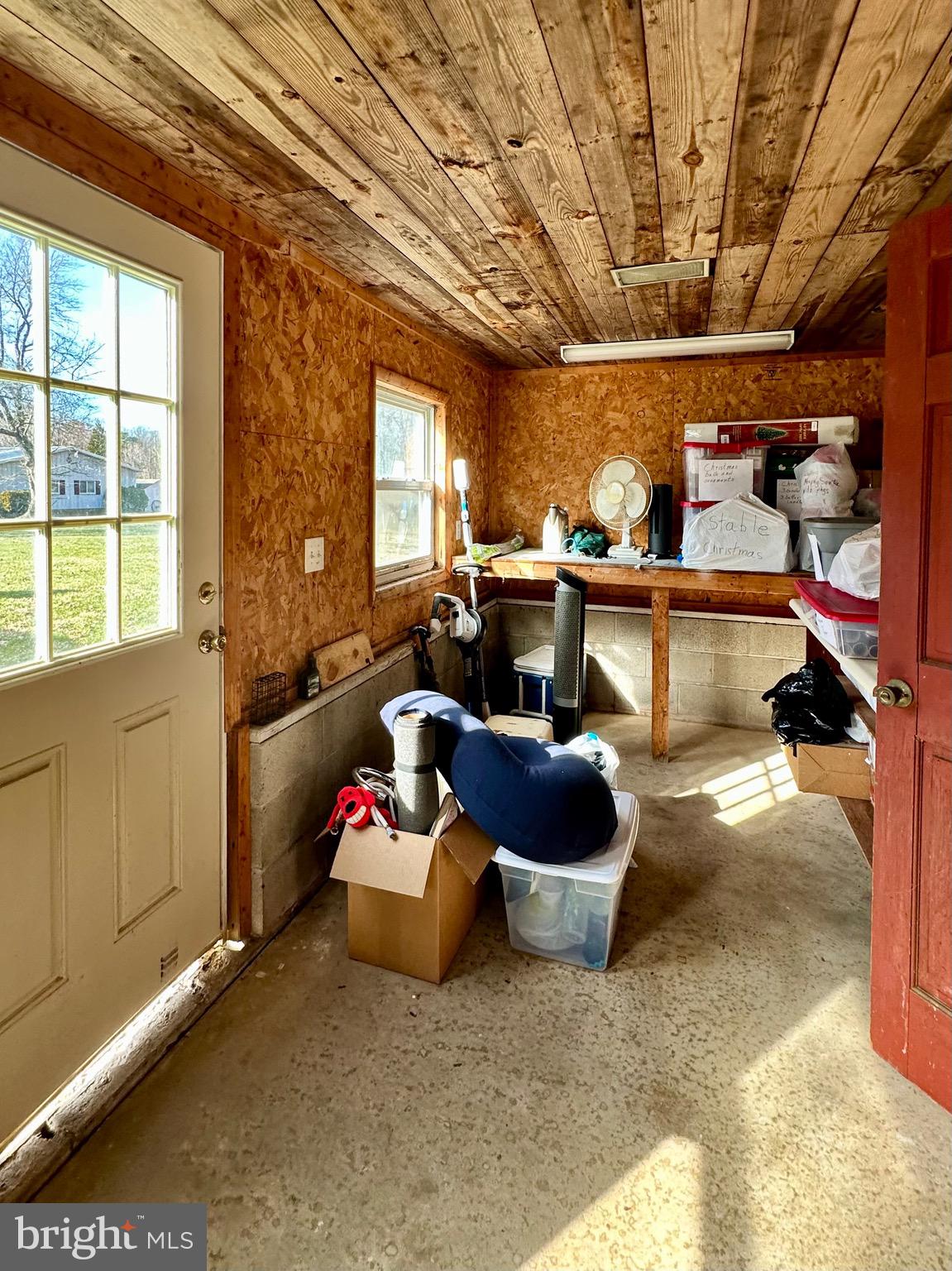 1111 Camp Rd
