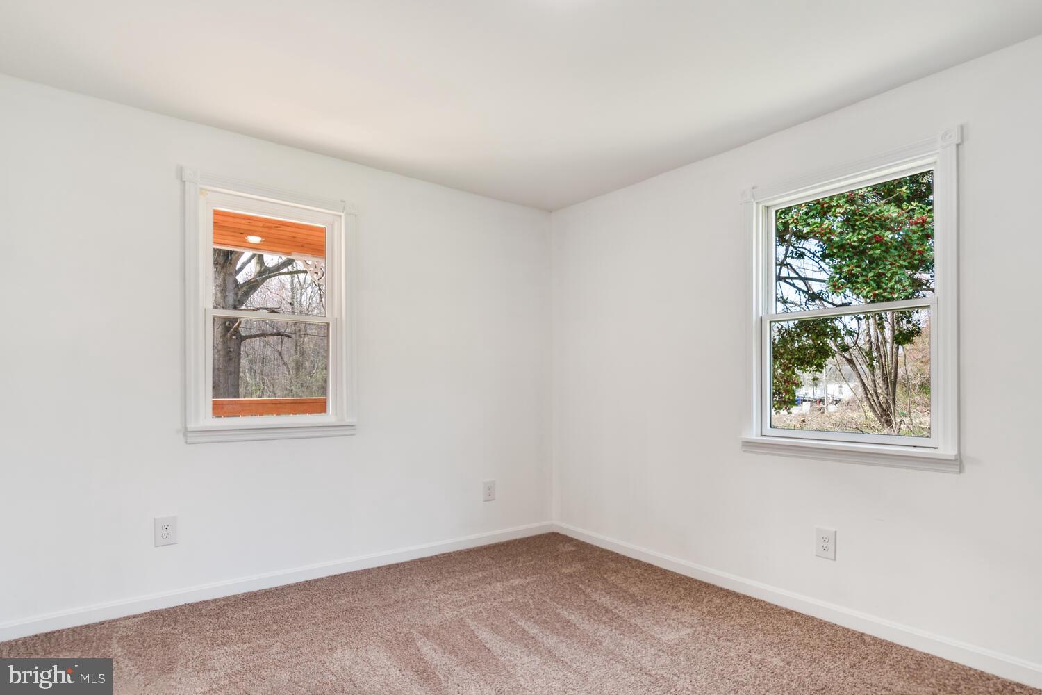22506 Hillsboro Rd
