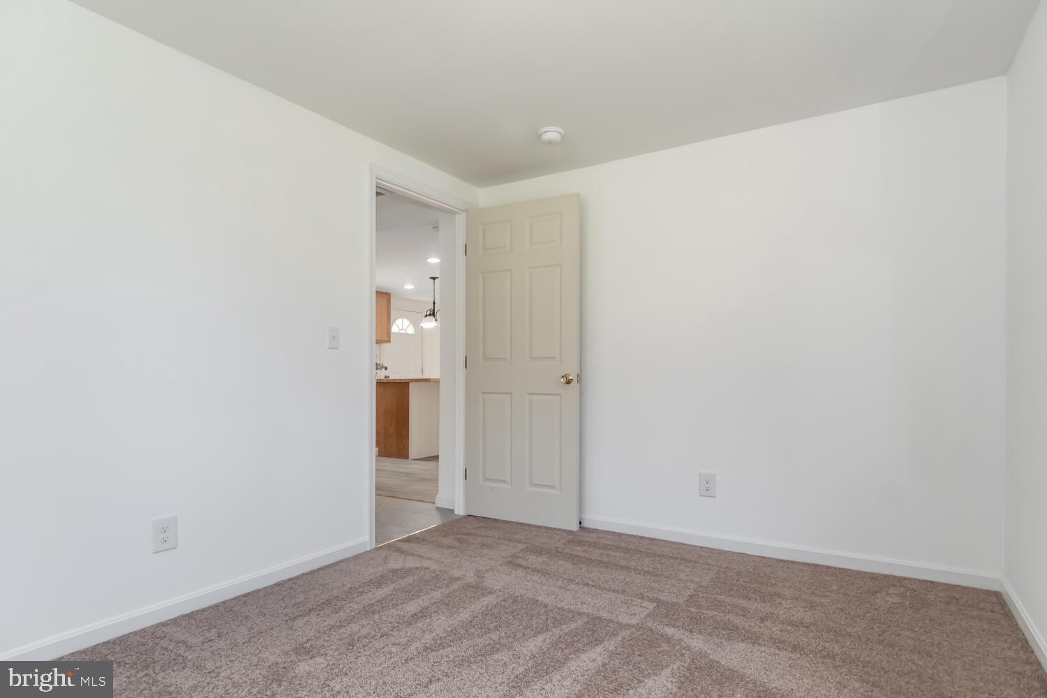 22506 Hillsboro Rd