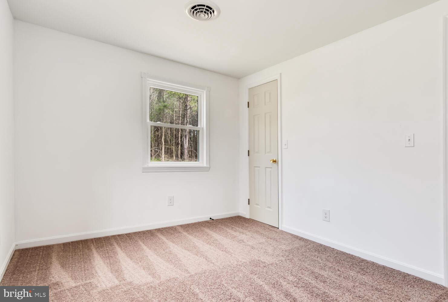 22506 Hillsboro Rd